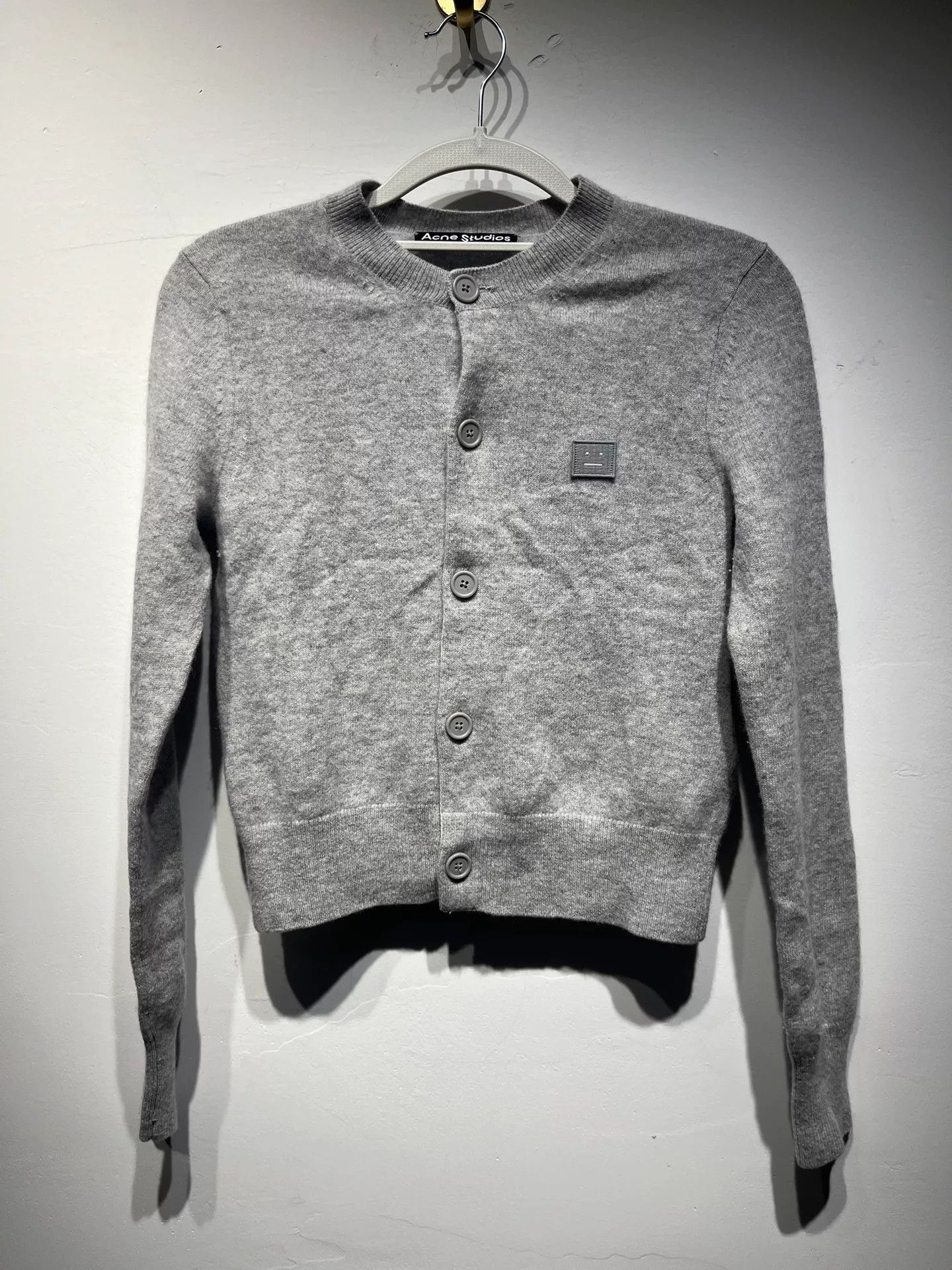 Acne Studios Acne Studios Gray Sweater XXS Women Size XXS / US 00 / IT 34 - 1 Thumbnail