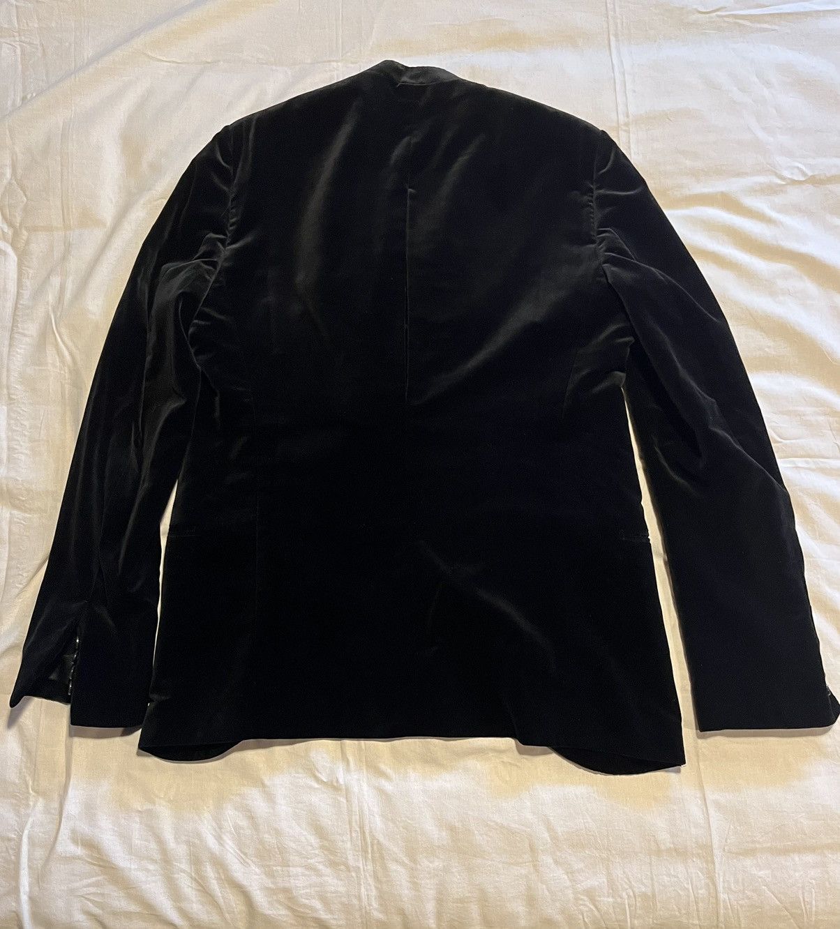 Louis Vuitton Louis Vuitton black velvet jacket. Size US M / EU 48-50 / 2 - 12 Thumbnail