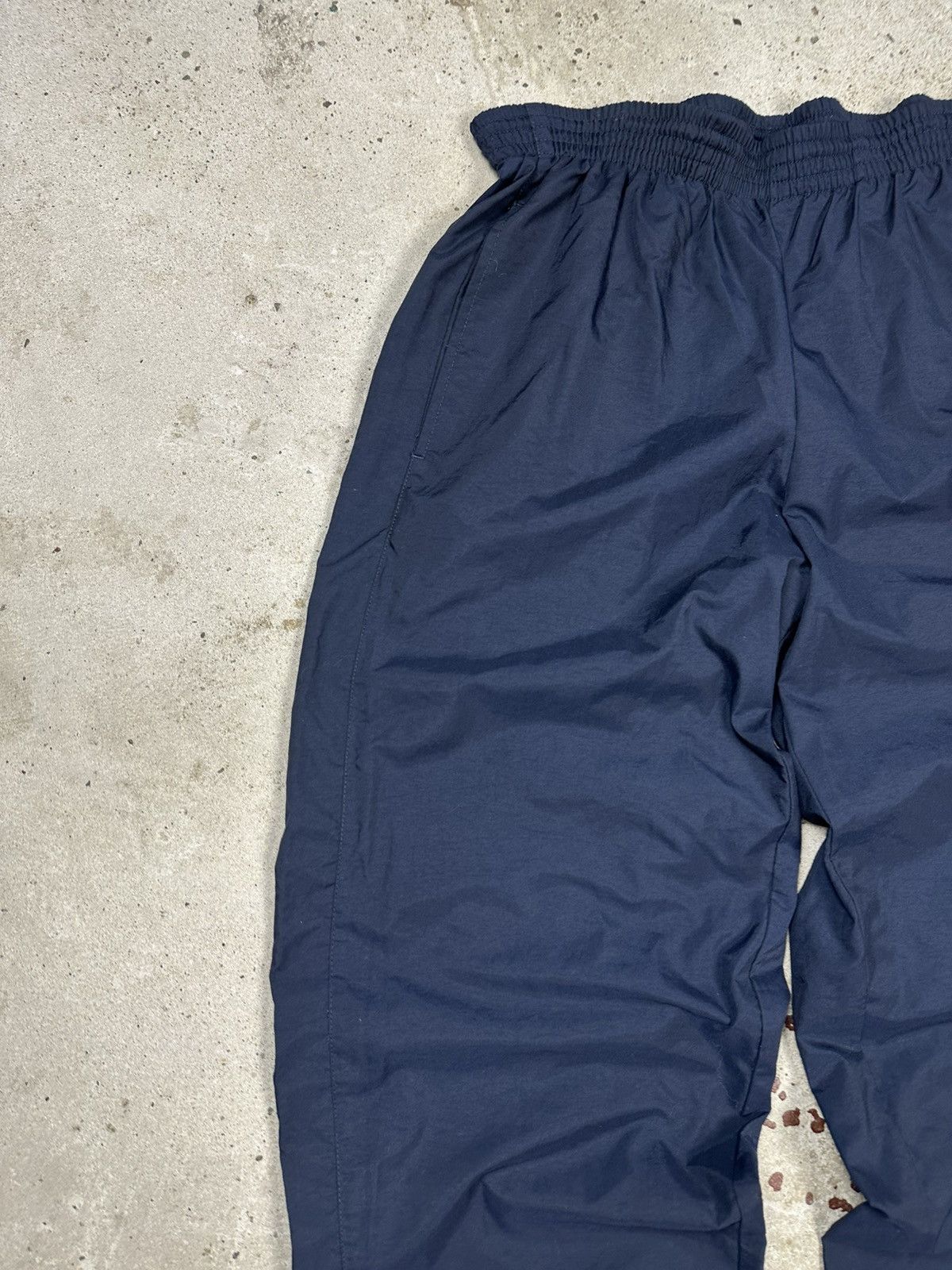 Nike Vintage Y2K Nike Navy Baggy Track Pants Swoosh rare 90s Size US 30 / EU 46 - 5 Thumbnail
