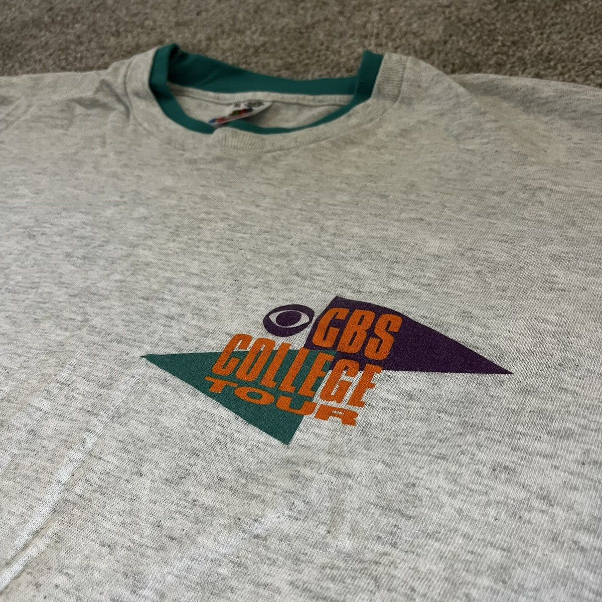 Fruit Of The Loom Vintage 90’s CBS College Tour Single Stitch T-Shirt XL Size US XL / EU 56 / 4 - 3 Thumbnail