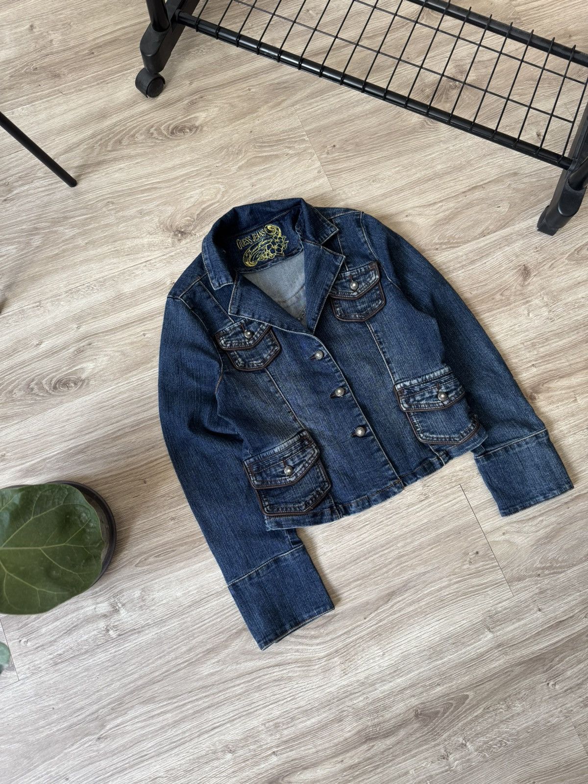 Guess Vintage Y2K Guess Skull Big Logo Denim Jacket Size L / US 10 / IT 46 - 4 Thumbnail