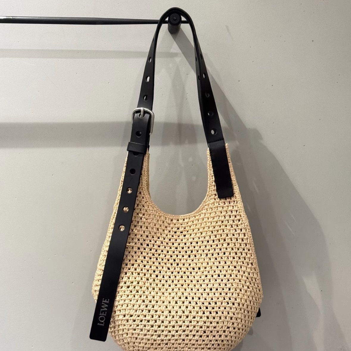 Loewe Loewe Woven Raffia Shoulder Bag Size ONE SIZE - 1 Thumbnail