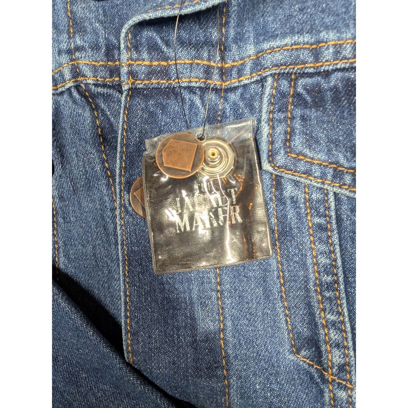 Denime Epic Games Jacket Denim Trucker Bomber Jacket Mens Large Blue 100% Cotton Pockets Logo Gaming Casual Vintage N/A Size US L / EU 52-54 / 3 - 7 Thumbnail