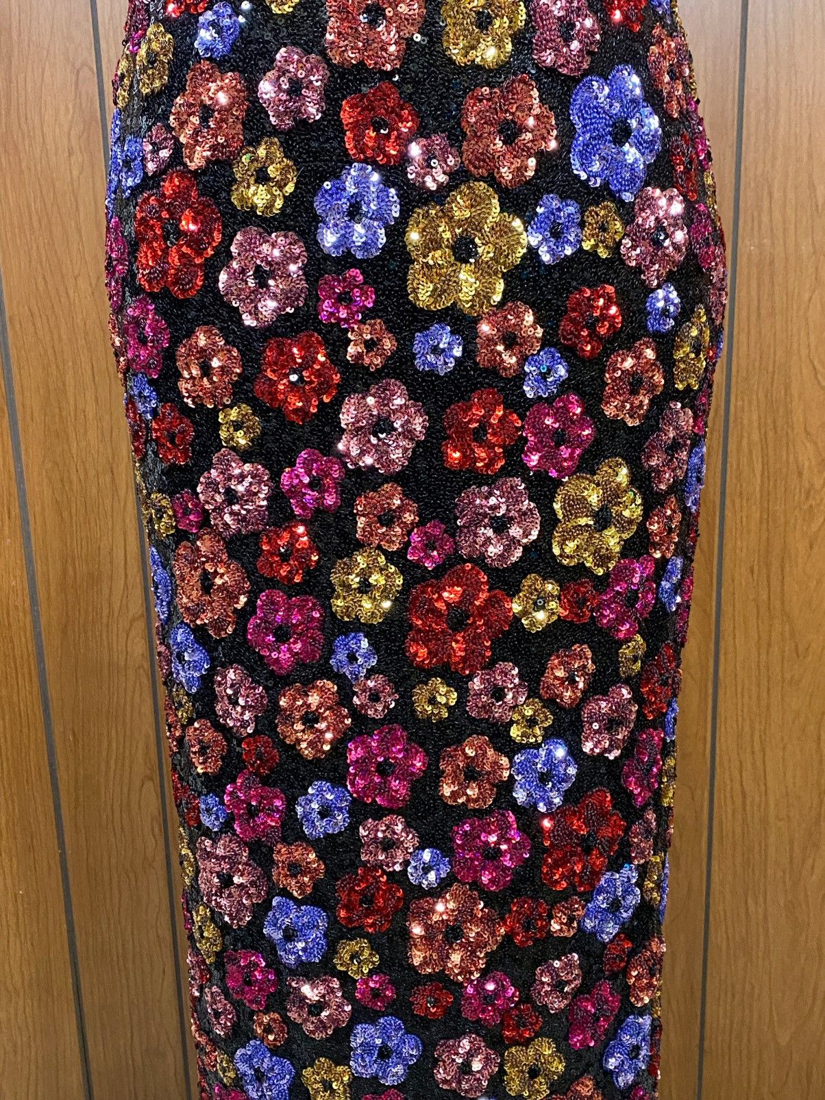 Marchesa Marchesa Notte Strapless Floral Sequin Column Gown size 6 Size M / US 6-8 / IT 42-44 - 11 Thumbnail