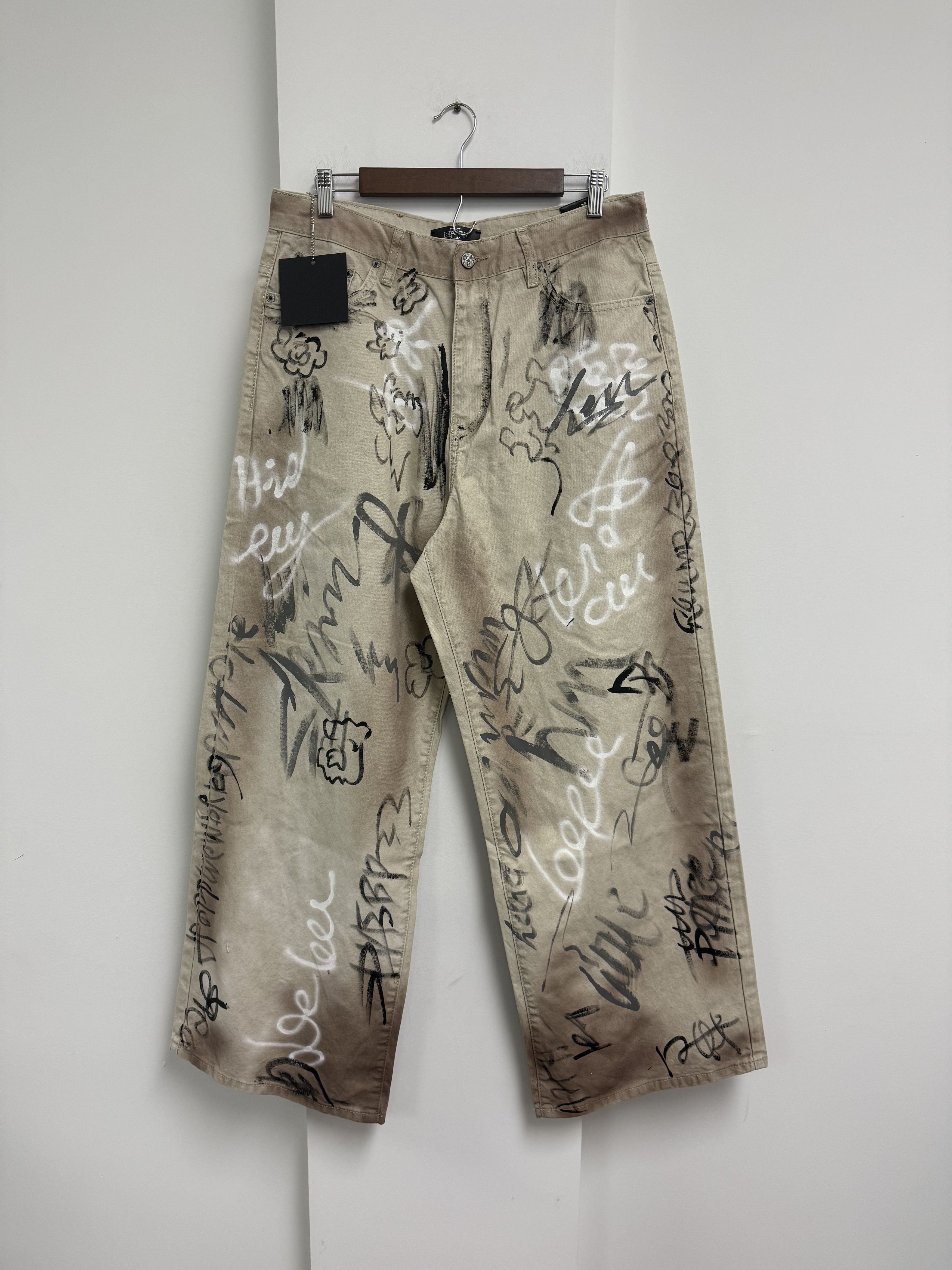 HMDD HMDD Grafitti Chinos Size US 38 / EU 54 - 1 Thumbnail