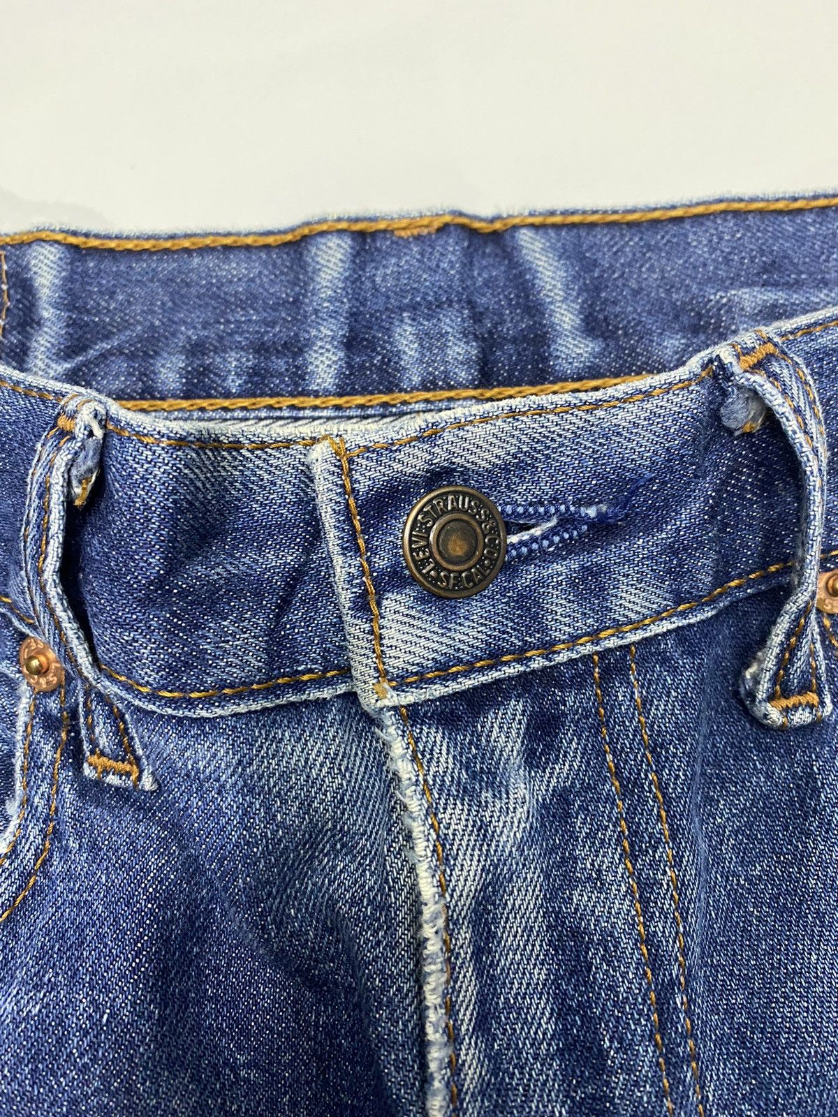 Levi's 🔥VINTAGE LEVIS 508 DISTRESSED DENIM JEANS Size US 33 - 10 Thumbnail