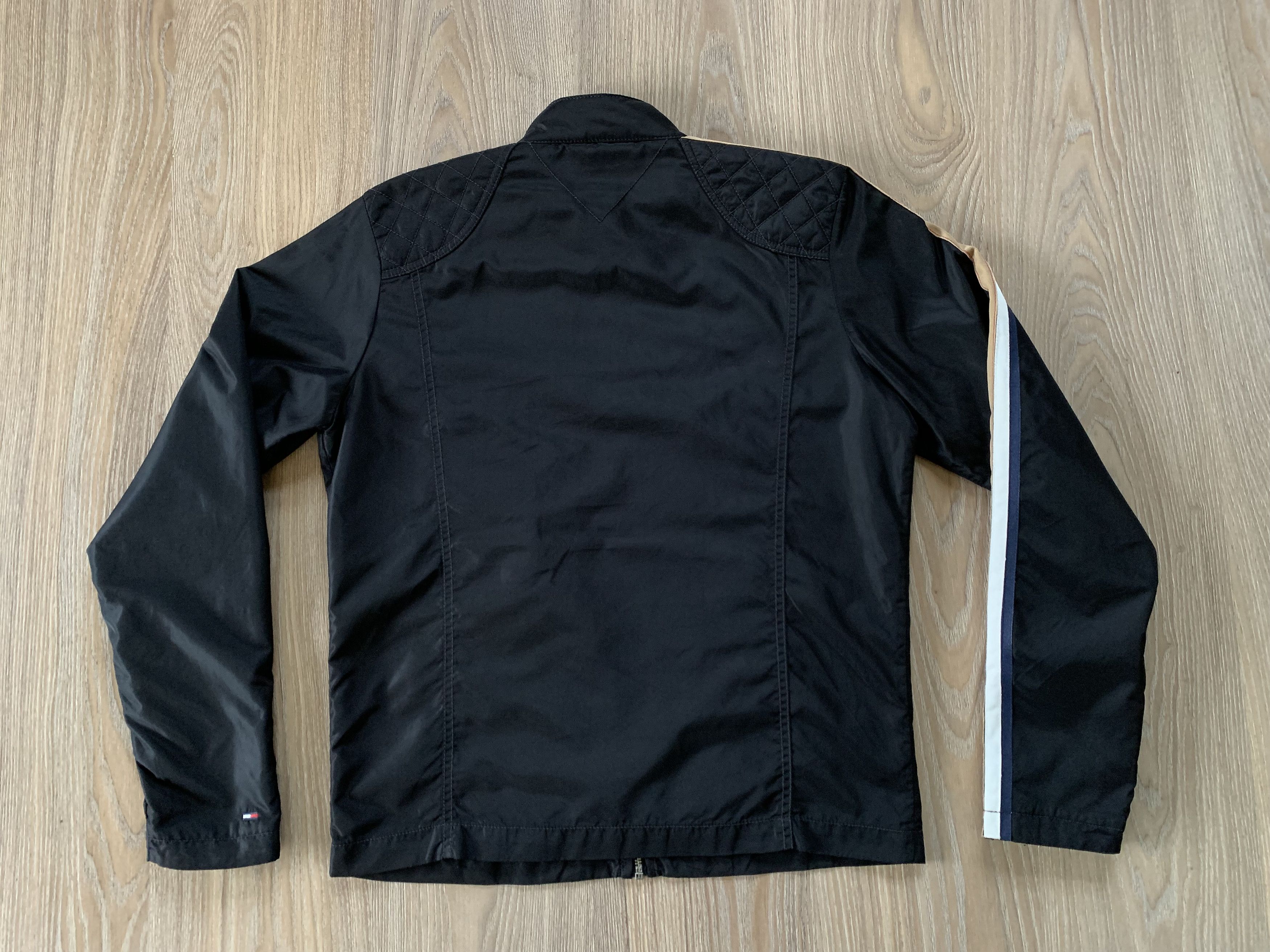 Tommy Hilfiger × Vintage Tommy Hilfiger Denim Black Zip Windbreaker Jacket Size US M / EU 48-50 / 2 - 3 Thumbnail