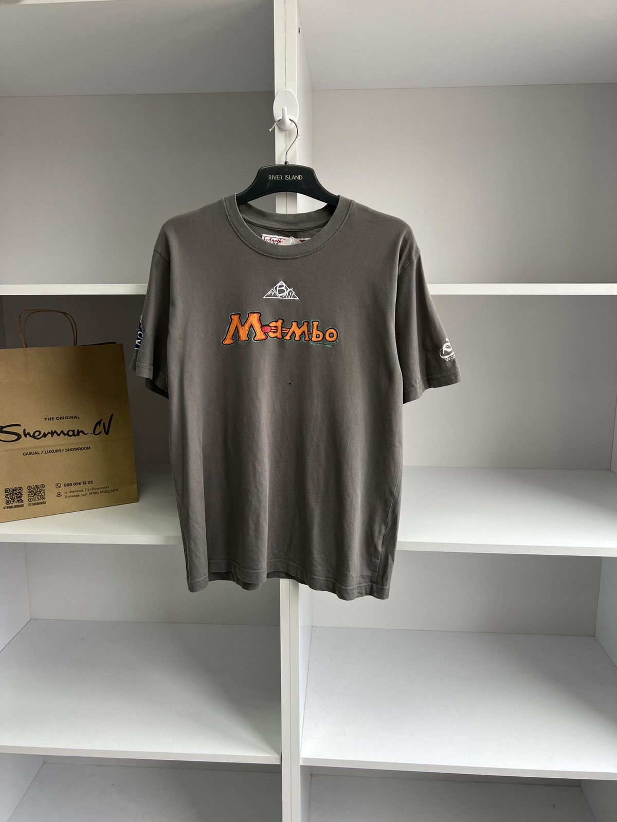 Mambo × Vintage Vintage Mambo Big Print Logo Streetwear Tee Size US M / EU 48-50 / 2 - 5 Thumbnail