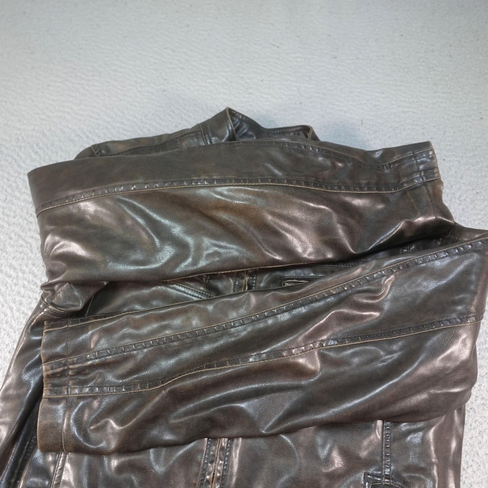 Vintage VINTAGE Motorcycle Jacket Mens S Brown Faux Leather Sherpa Lined Biker Moto Satin? Size US S / EU 44-46 / 1 - 6 Thumbnail