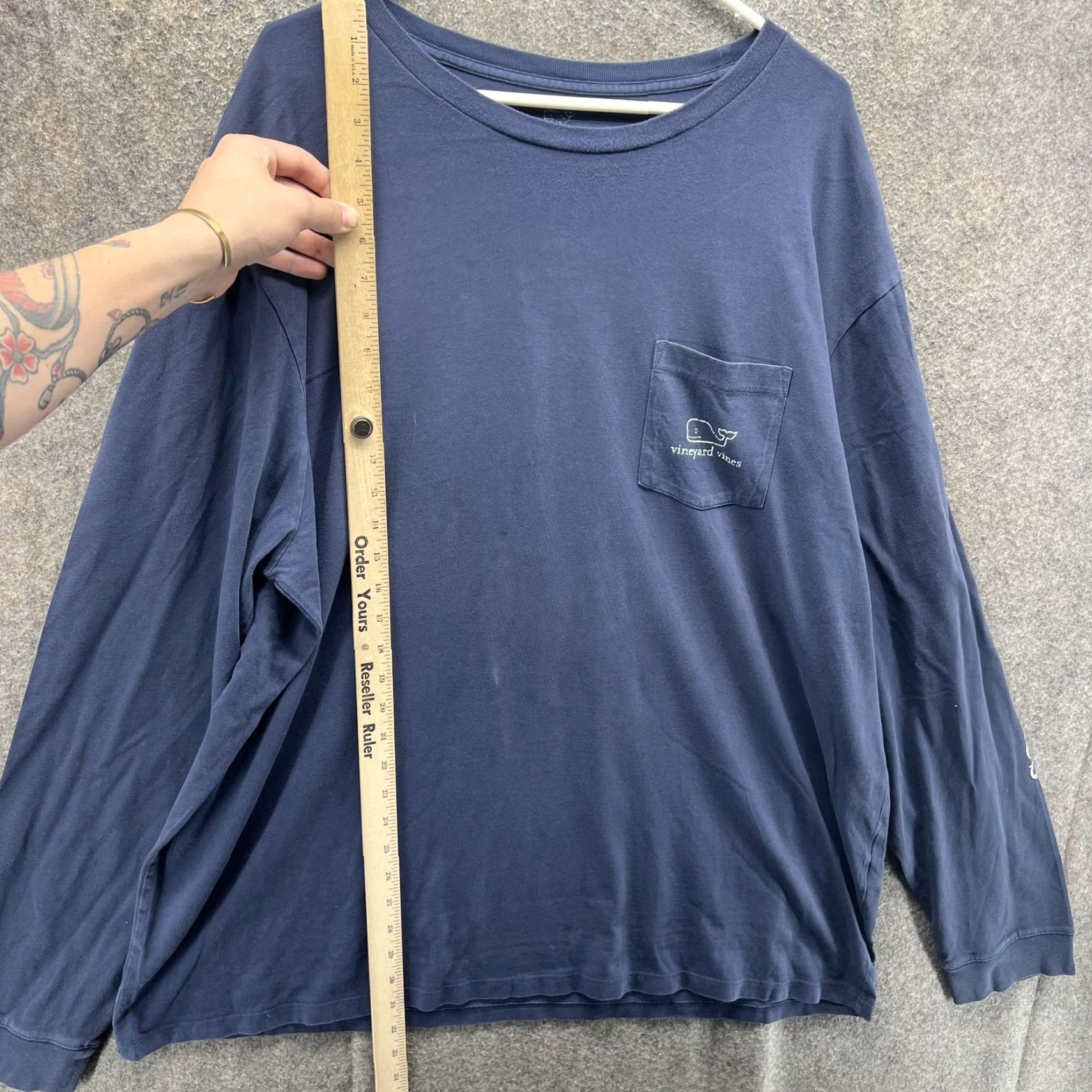 Vineyard Vines Vineyard Vines Shirt Mens 2XL Blue Long Sleeve Pocket Whale Graphic Tee Size US XXL / EU 58 / 5 - 4 Thumbnail