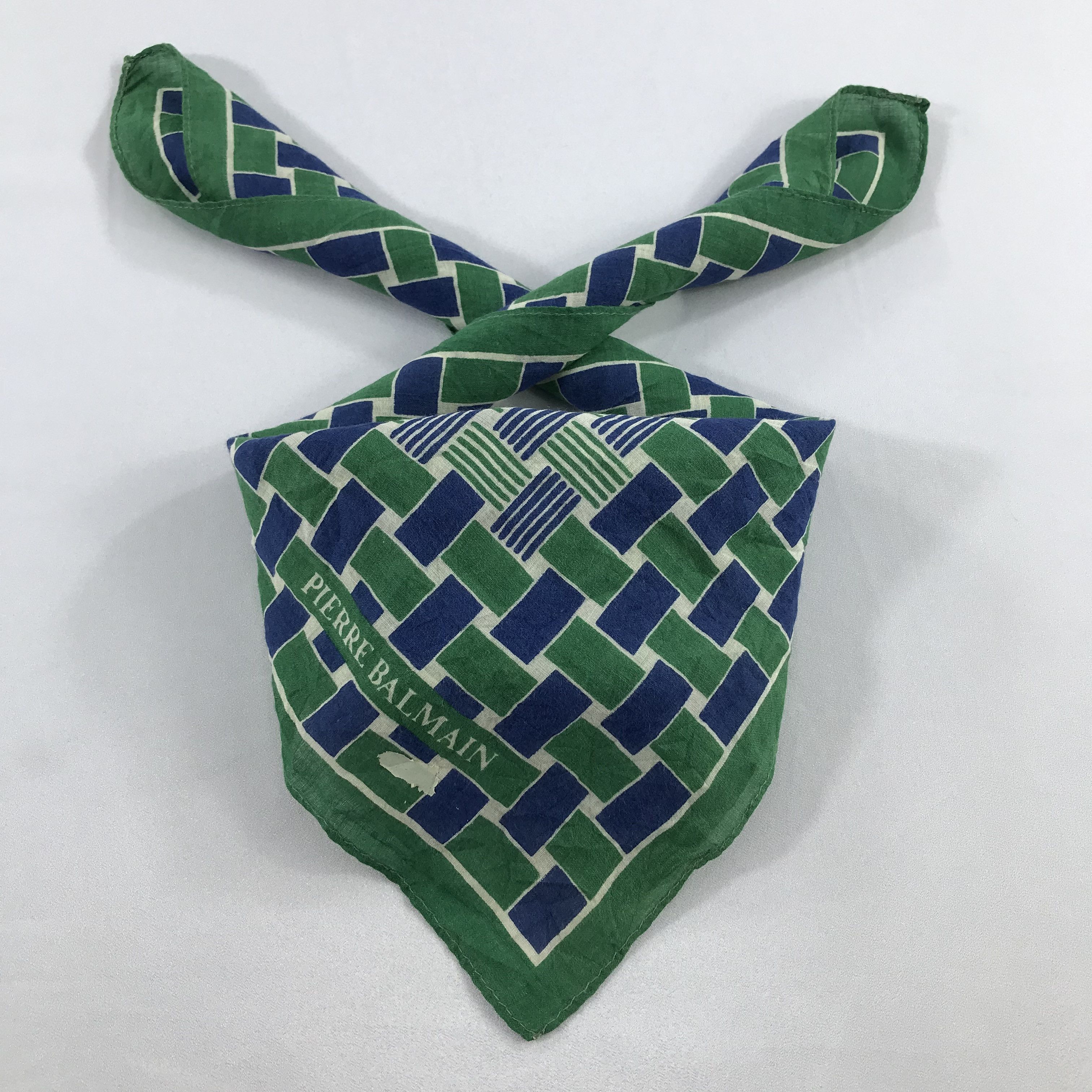 Pierre Balmain × Vintage Pierre Balmain Bandana / Handkerchief / Neckerchief - S2375 Size ONE SIZE - 3 Thumbnail