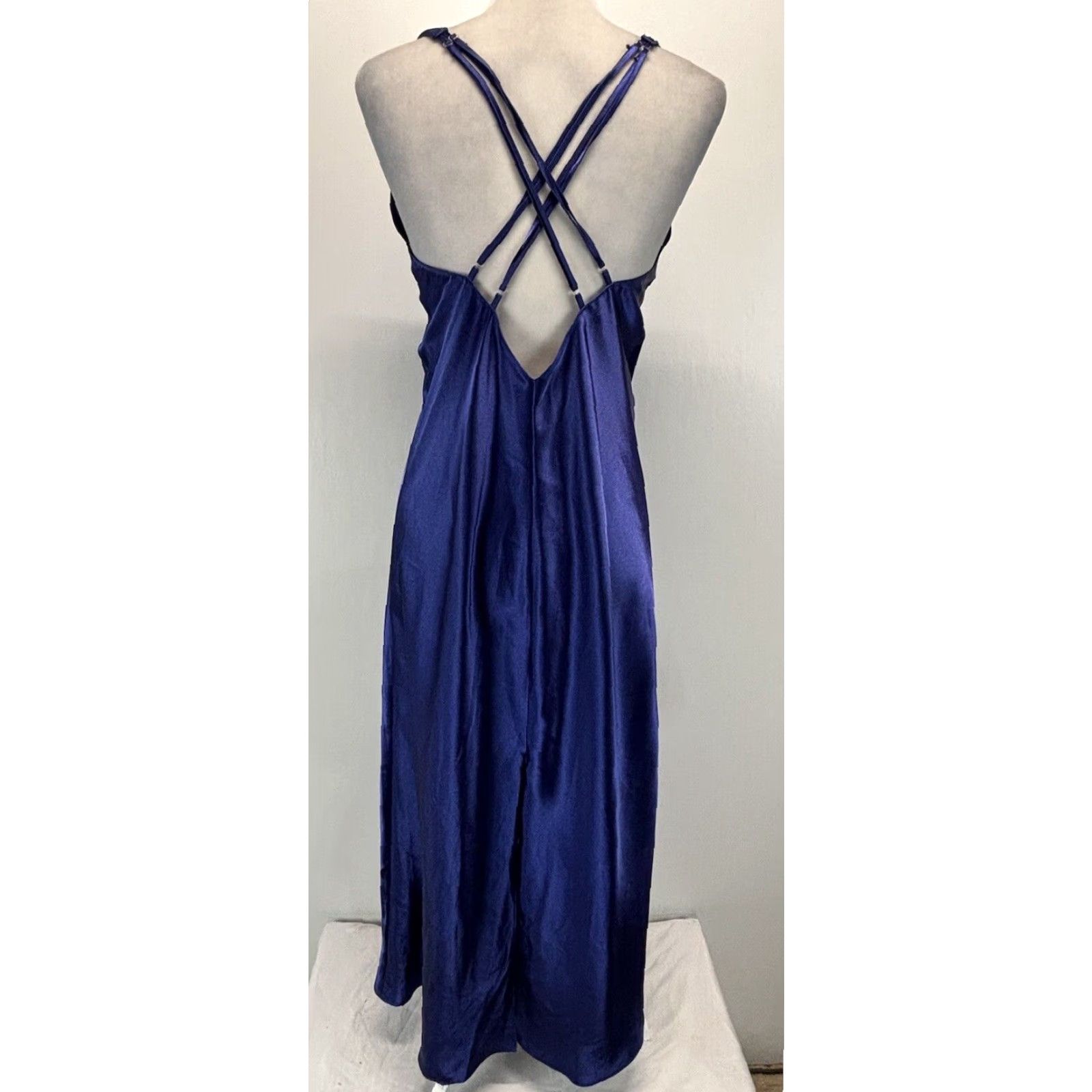 Vintage Frederick's of Hollywood Blue Satin Nightgown Slip Dress Sz Medium Women Open Back Dress Size M / US 6-8 / IT 42-44 - 3 Thumbnail