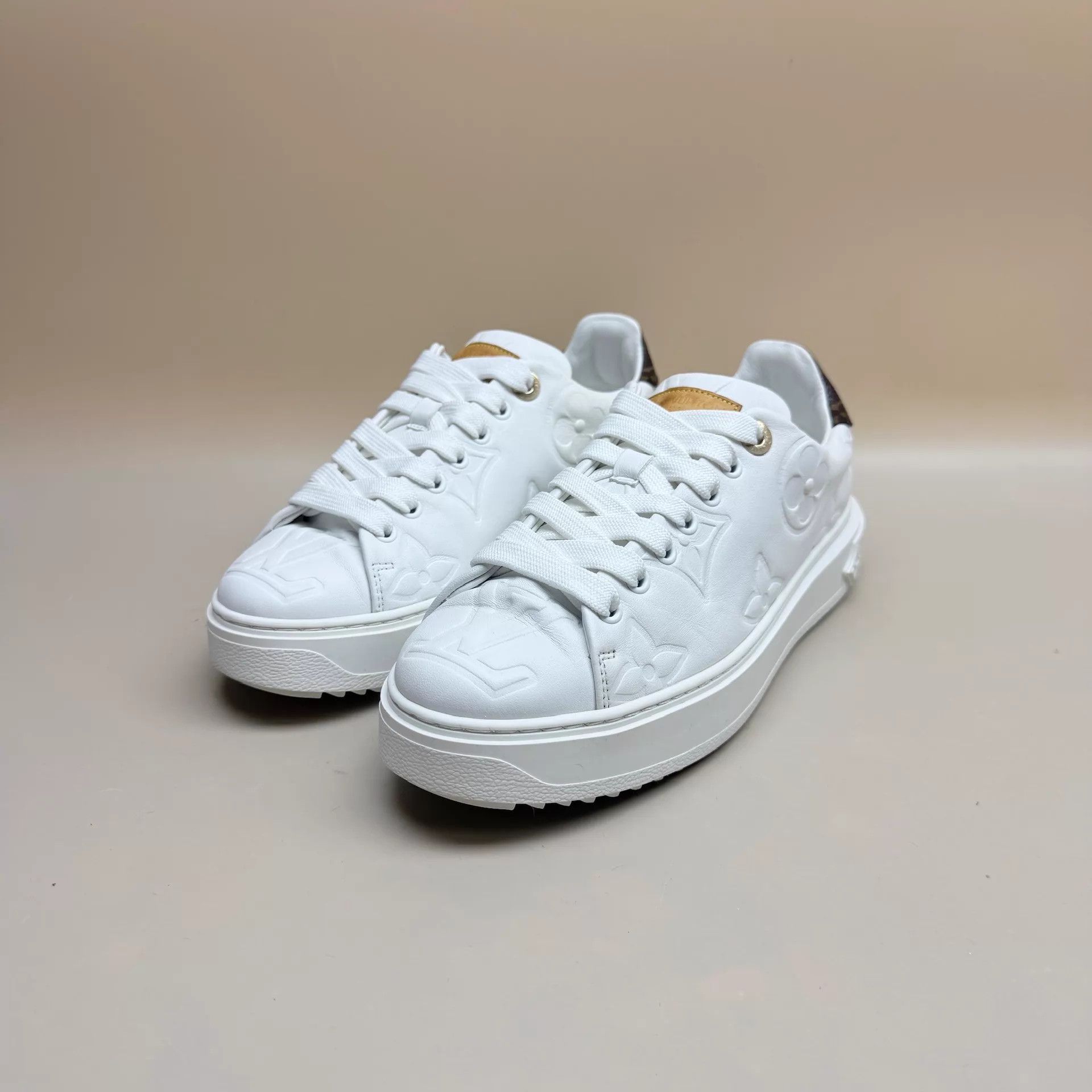 Louis Vuitton LV TimeOut W/B Embossed Platform Shoes 38 95new Size US 7.5 / IT 37.5 - 1 Thumbnail