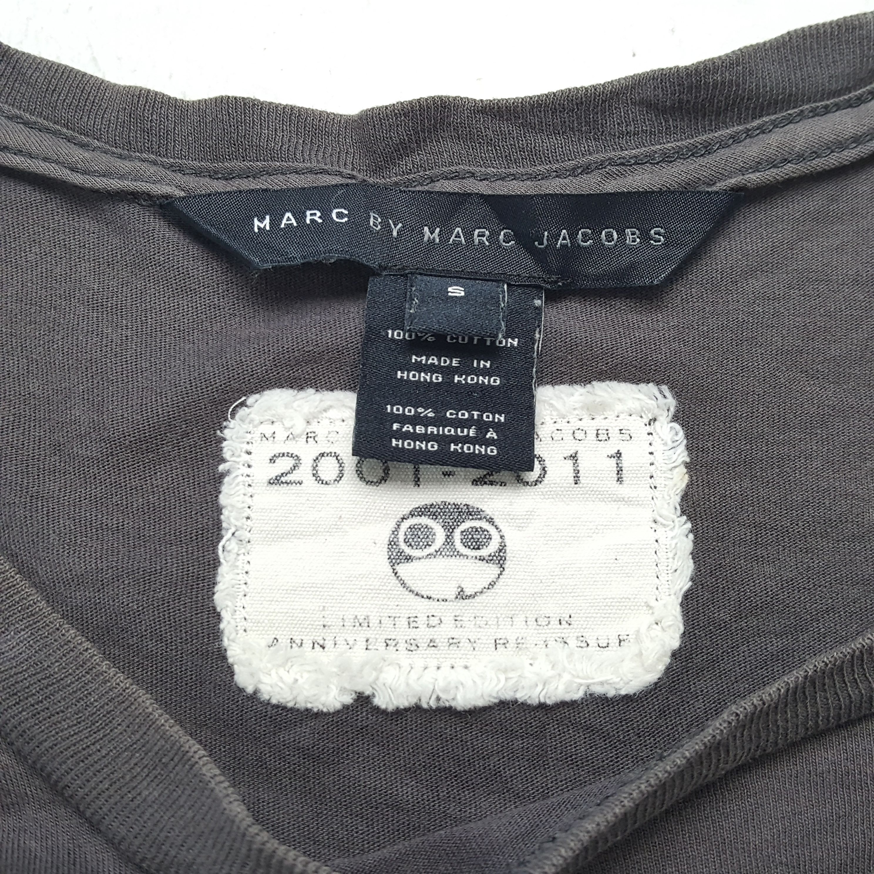 Marc by Marc Jacobs × Vintage MARC BY MARC JACOBS Art Design Style Tshirt Size US M / EU 48-50 / 2 - 7 Thumbnail