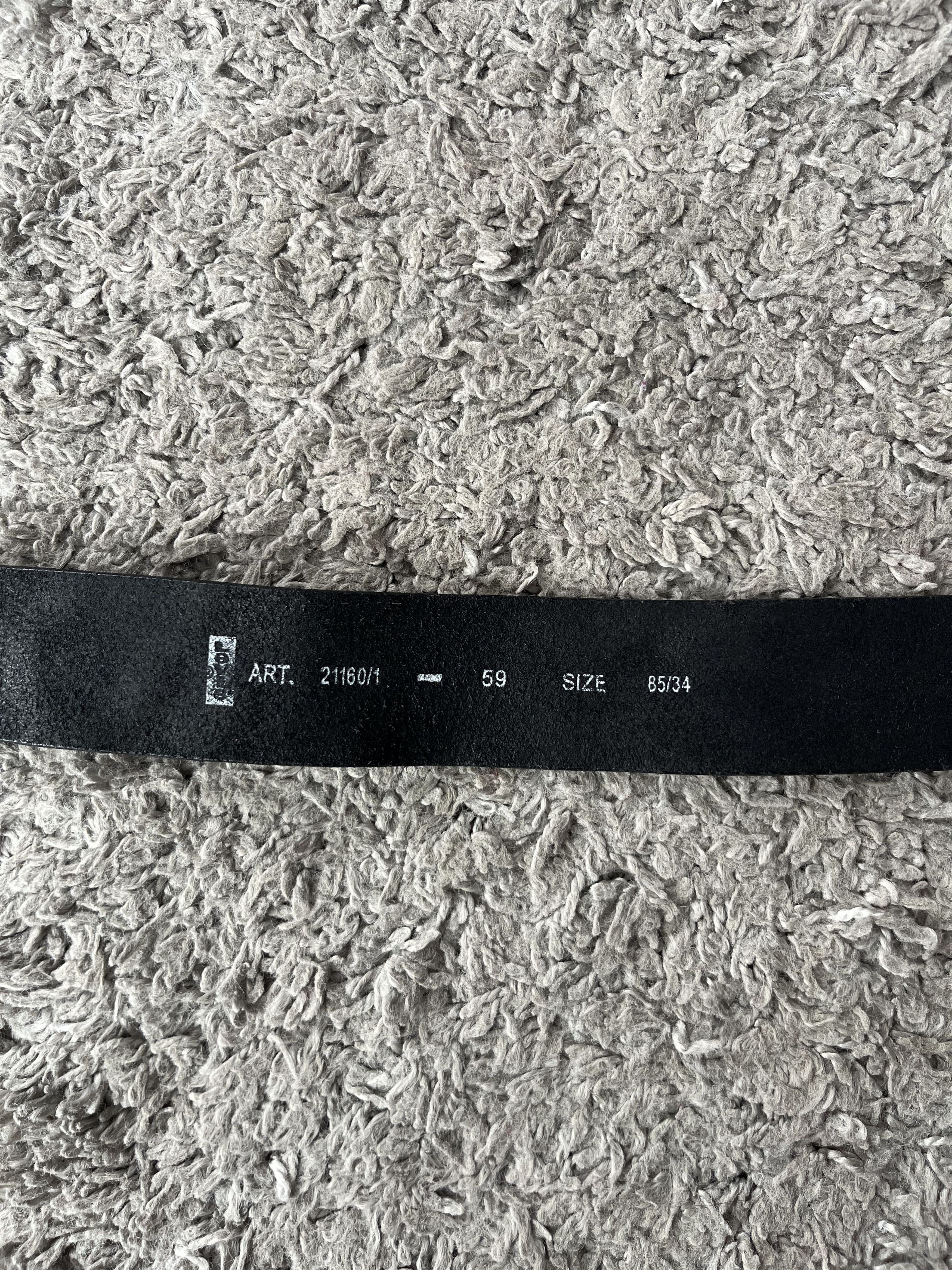 Levi's LEVI’S Vintage Leather Belt With Two Horses Buckle Size 34 - 5 Thumbnail