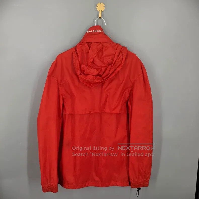 Balenciaga Balenciaga Red Floral Pattern Logo Windbreaker Size US S / EU 44-46 / 1 - 3 Thumbnail