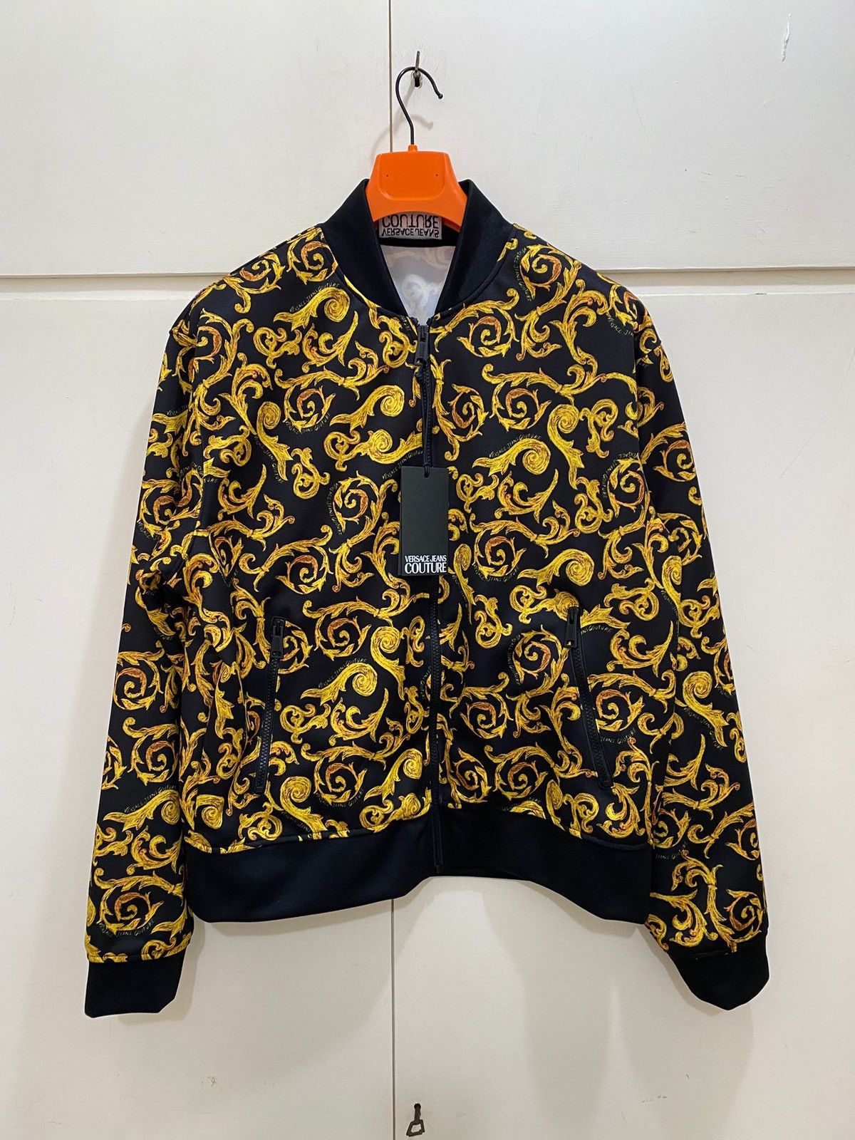 Versace Jeans Couture Versace Jeans Culture Tricetato Print Sketch Cori XL, new Size US XL / EU 56 / 4 - 2 Thumbnail