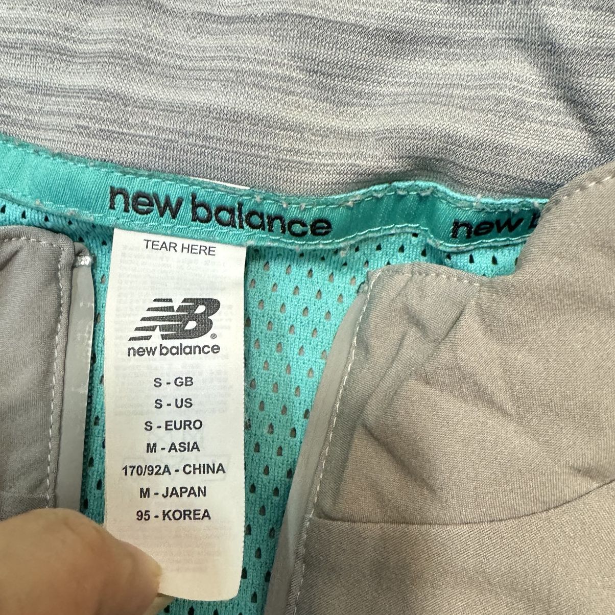 New Balance Liverpool new balance training sweater Size US S / EU 44-46 / 1 - 8 Thumbnail