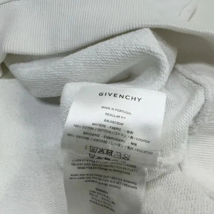 Givenchy Givenchy Logo Print Crewneck Long. Size US XXL / EU 58 / 5 - 2 Thumbnail