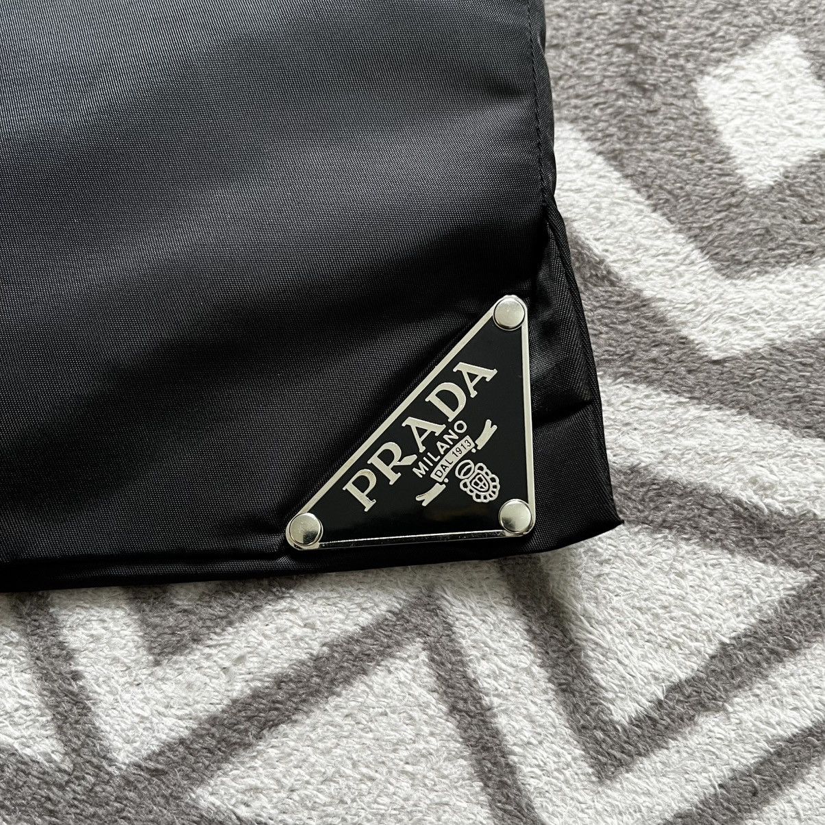 Prada Prada nylon triangle mini skirt Size 26" / US 2 / IT 38 - 8 Thumbnail