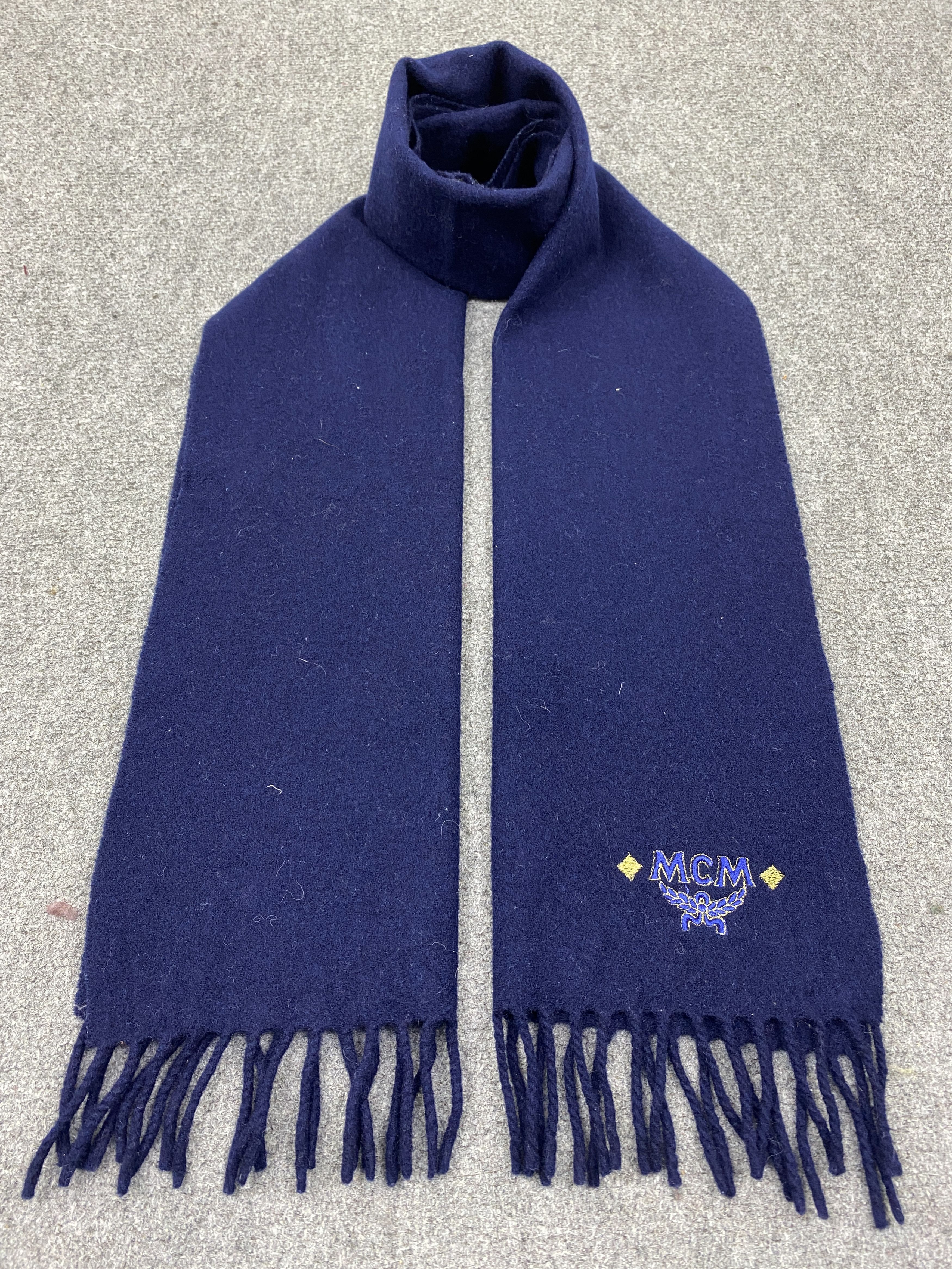 MCM MCM Plain Wool Scarf Muffler Neckwear SC0330 Size ONE SIZE - 1 Thumbnail