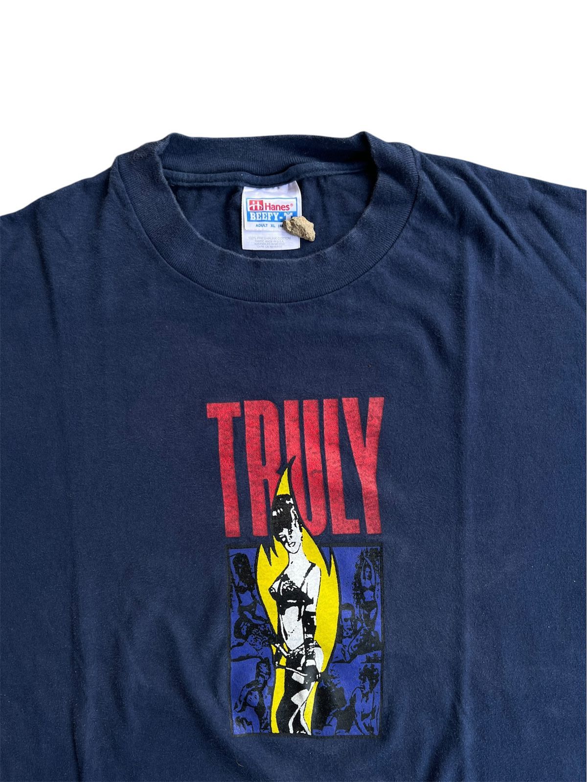 Band Tees 90s Truly Tshirt Size US XL / EU 56 / 4 - 2 Thumbnail