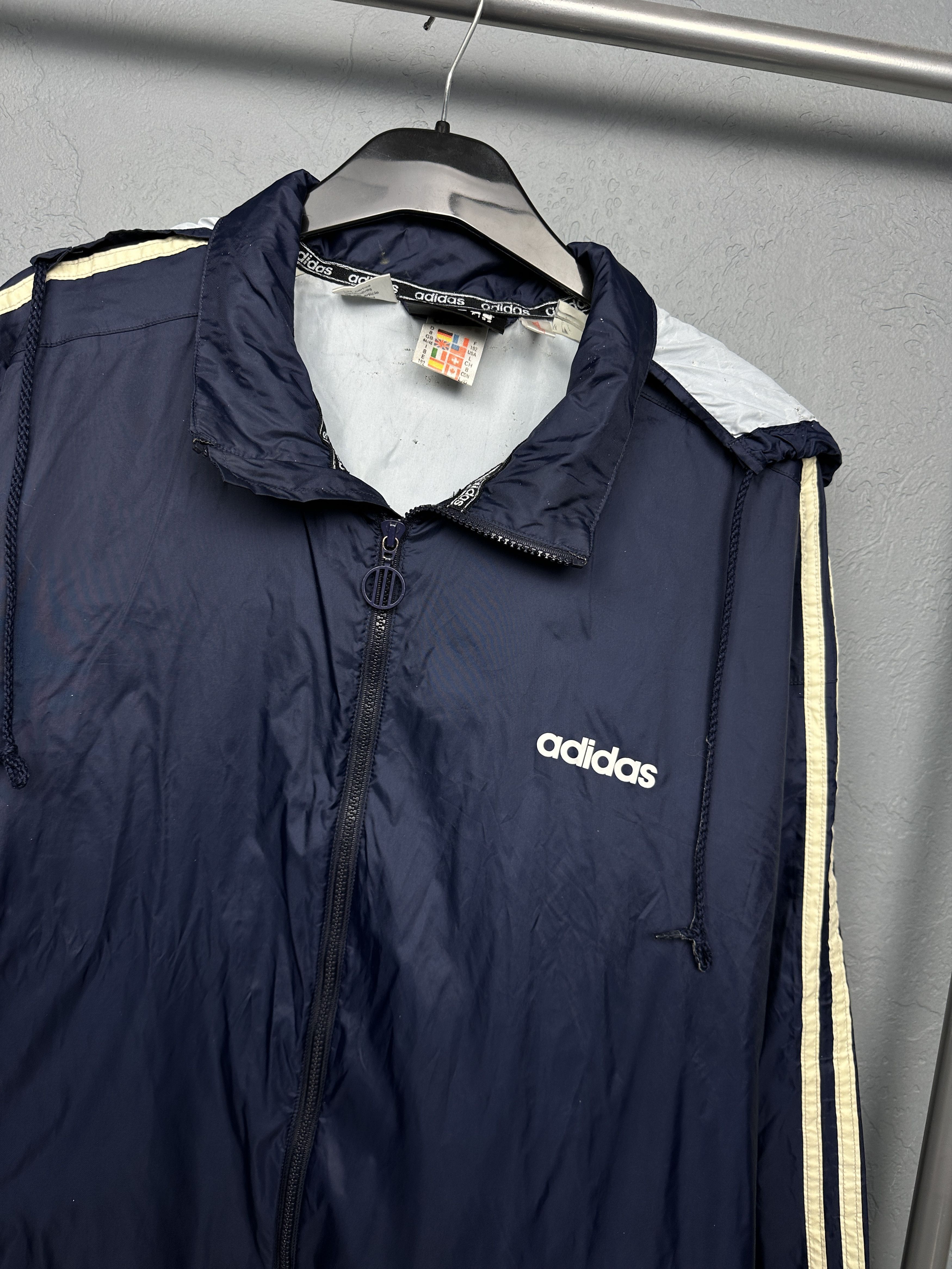 Adidas Adidas Vintage Mens Nylon Windbreaker Jacket Size US XL / EU 56 / 4 - 2 Thumbnail