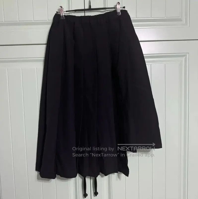 Comme des Garcons COMME des GARÇONS Black Wool Midi Skirt . Size 22" - 1 Thumbnail