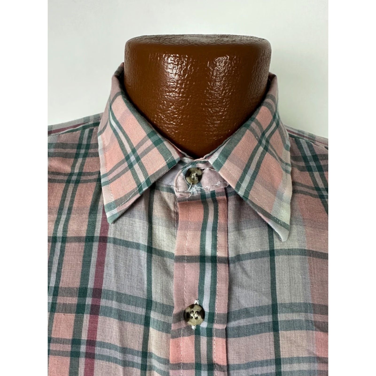 Pinko VINTAGE Dee Cee Shirt 80s Button-Up Slim Fit Men M Pink Plaid Lightweight Cotton Polyester Casual, Business, Travel Mens Size US M / EU 48-50 / 2 - 4 Thumbnail