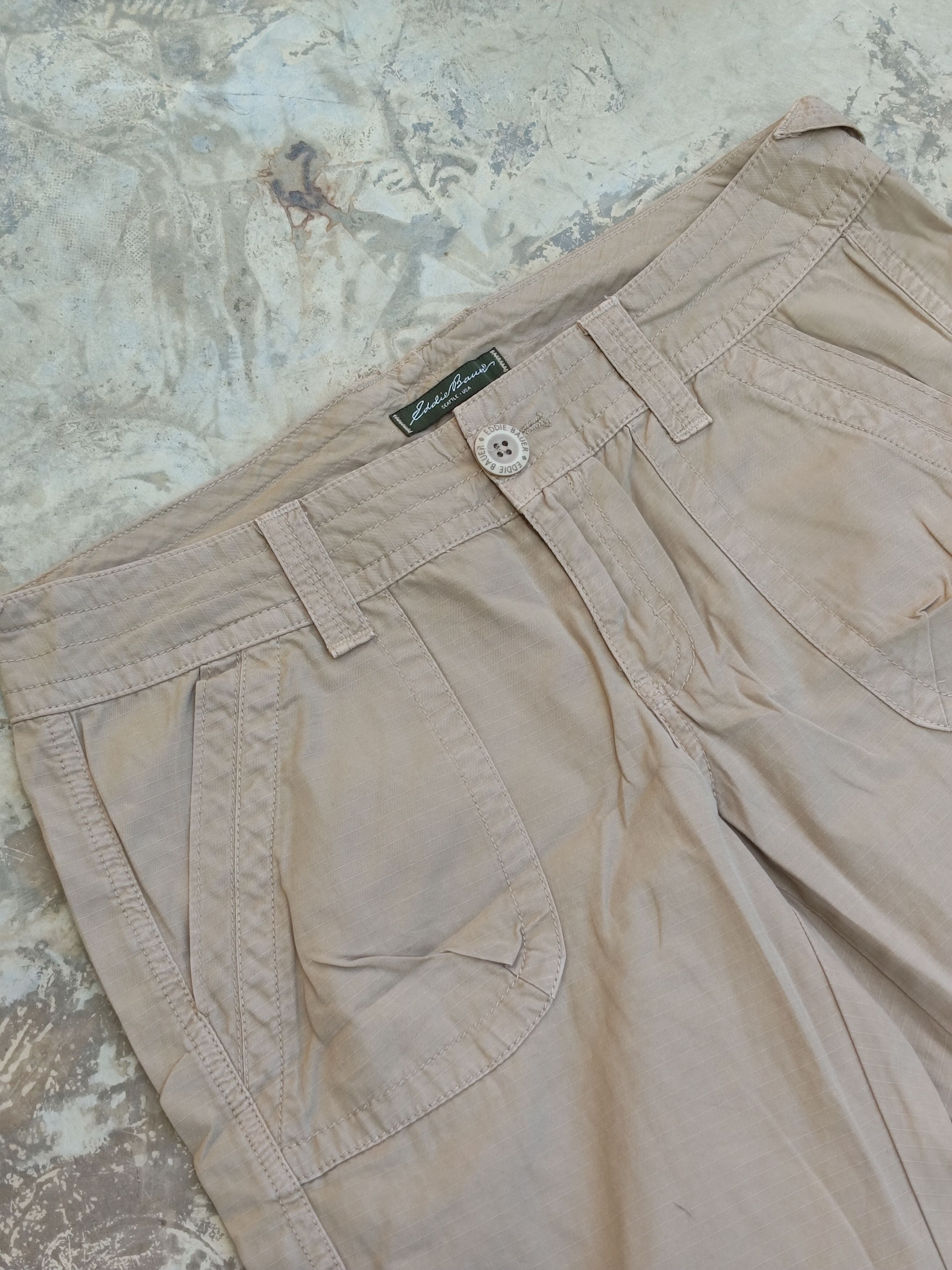 Japanese Brand multi-pocket tactical cargo pants. Size US 33 - 2 Thumbnail