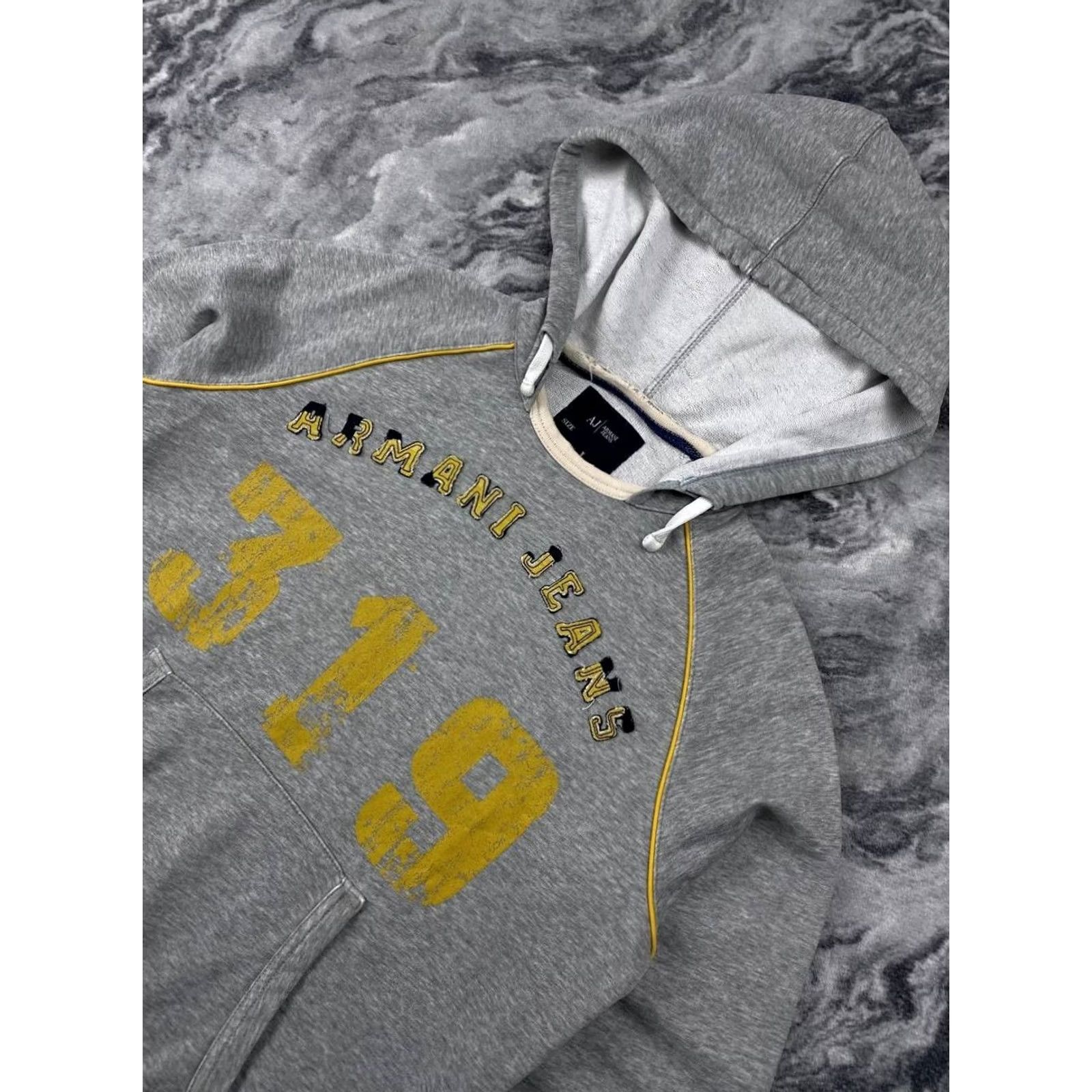 Vintage VINTAGE Armani Jeans Hoodie Big Logo AJ Men Size M Gray Size US M / EU 48-50 / 2 - 2 Thumbnail