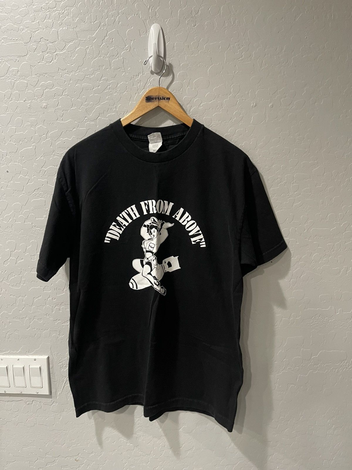 Alstyle × Vintage Vintage Y2K “Death From Above” Pin Up Girl Shirt Size Medium Size US M / EU 48-50 / 2 - 1 Thumbnail