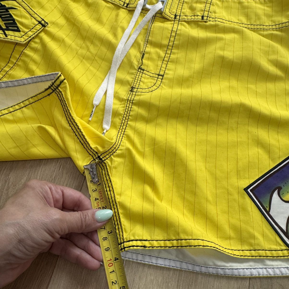 Billabong Y2K Billabong Board Shorts Mens Size 31 Rising Sun Vintage Size US 31 - 4 Thumbnail