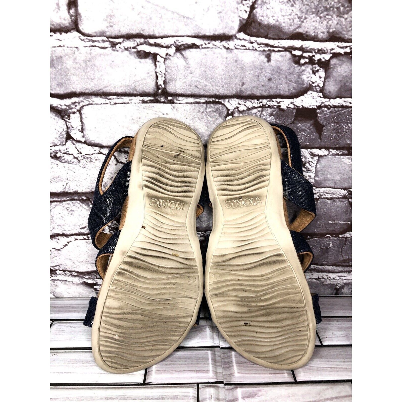 Other Vionic Amber Blue Denim Adjustable Strap Casual Sandals Wome Size US 8 / IT 38 - 6 Thumbnail