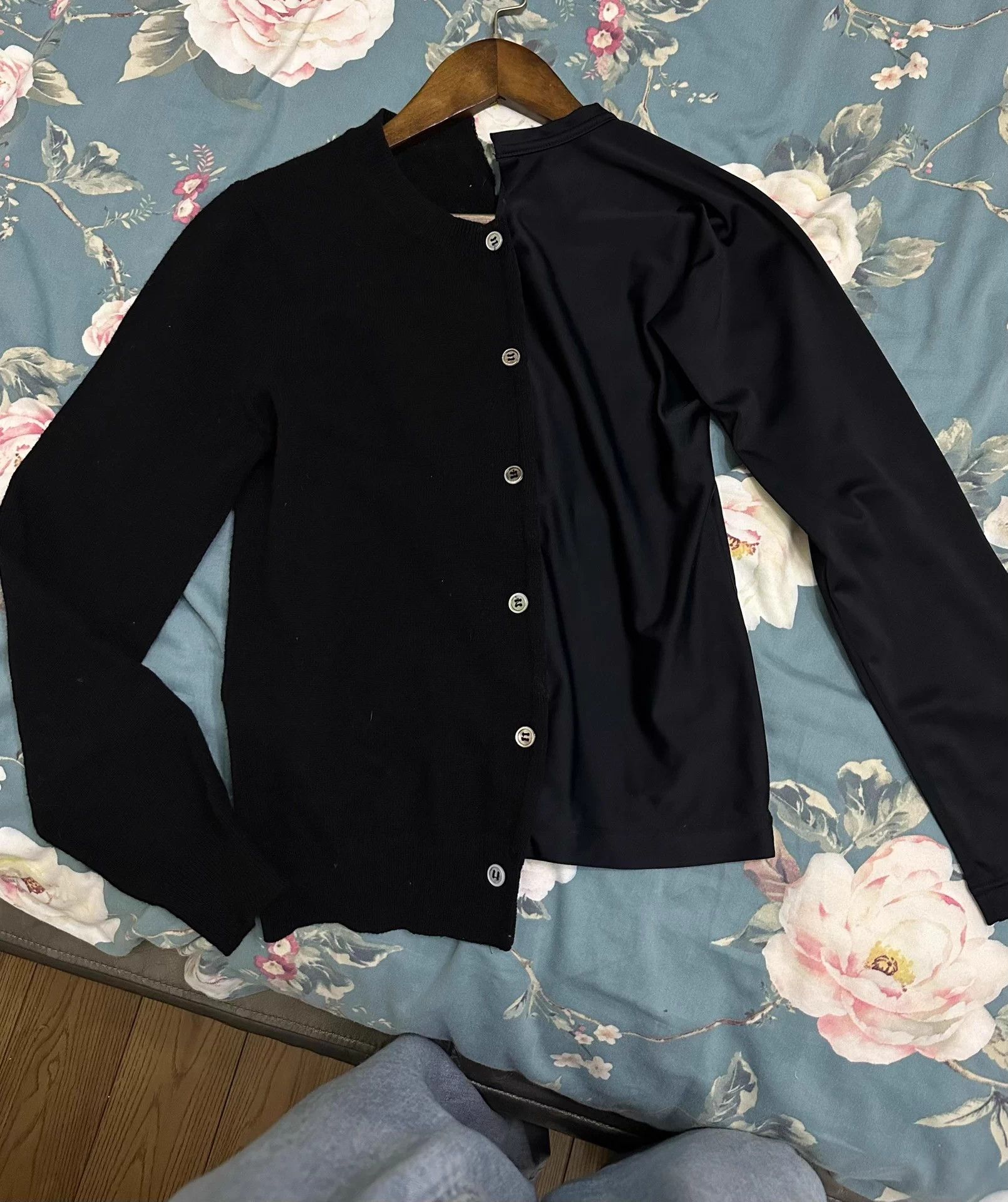 CDG by Comme des Garcons The cdg knitted cardigan has great patchwork materials, Size S / US 4 / IT 40 - 2 Thumbnail