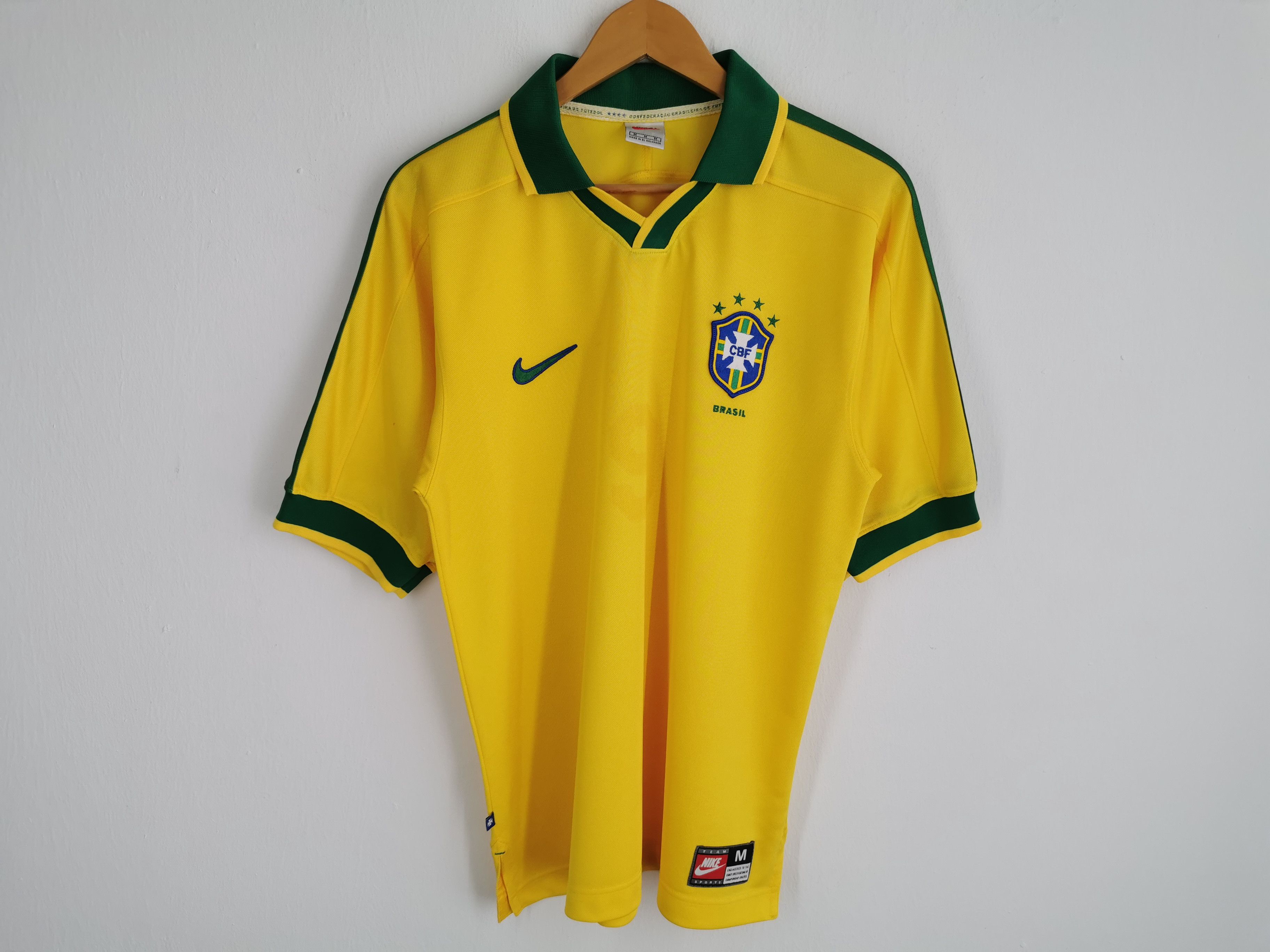 Vintage 90s Brazil Ronaldo #9 WorldCup Football by Nike