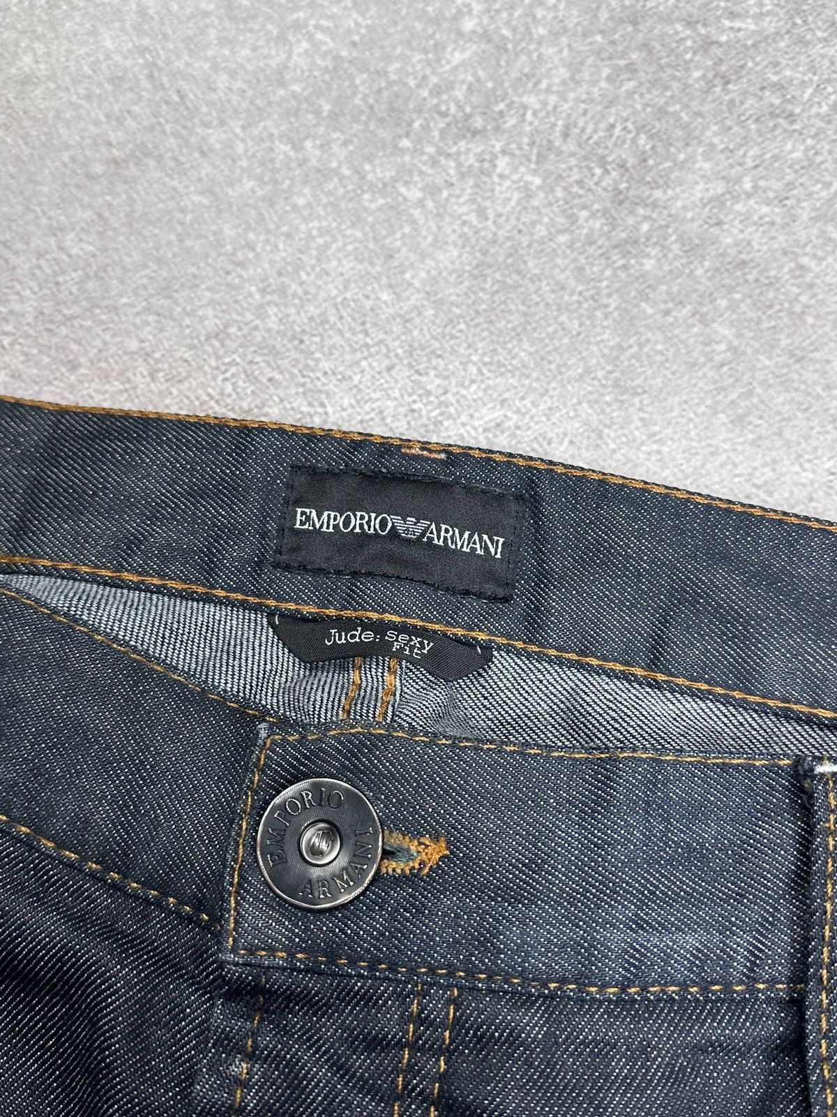 Emporio Armani Vintage Emporio Armani Baggy Denim Metal Logo Jeans 52 34 Size US 30 / EU 46 - 9 Thumbnail