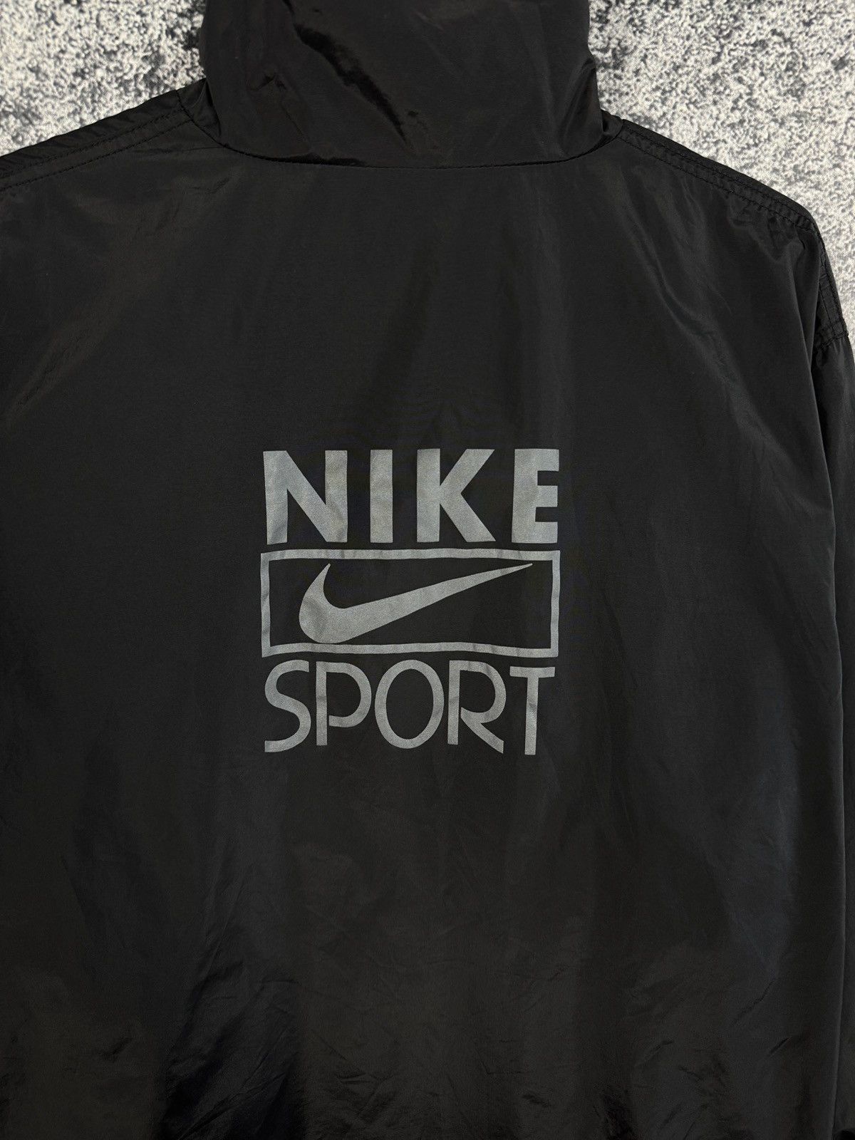 Nike Vintage 90s Nike Sport Nylon Jacket Windbreaker Size L Size US L / EU 52-54 / 3 - 18 Thumbnail