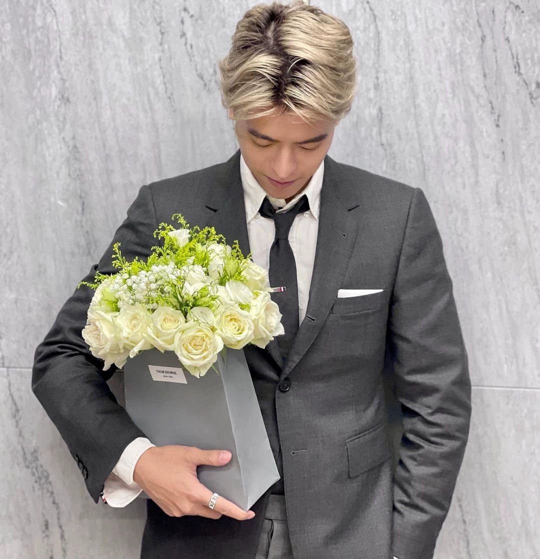 Thom Browne Thom Browne Classic Wool Blazer Mid Gray Size 2 Size US M / EU 48-50 / 2 - 7 Thumbnail