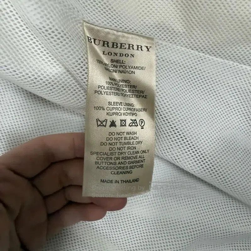 Burberry Burberry White Polyester Women's Jacket. Size S / US 4 / IT 40 - 4 Thumbnail