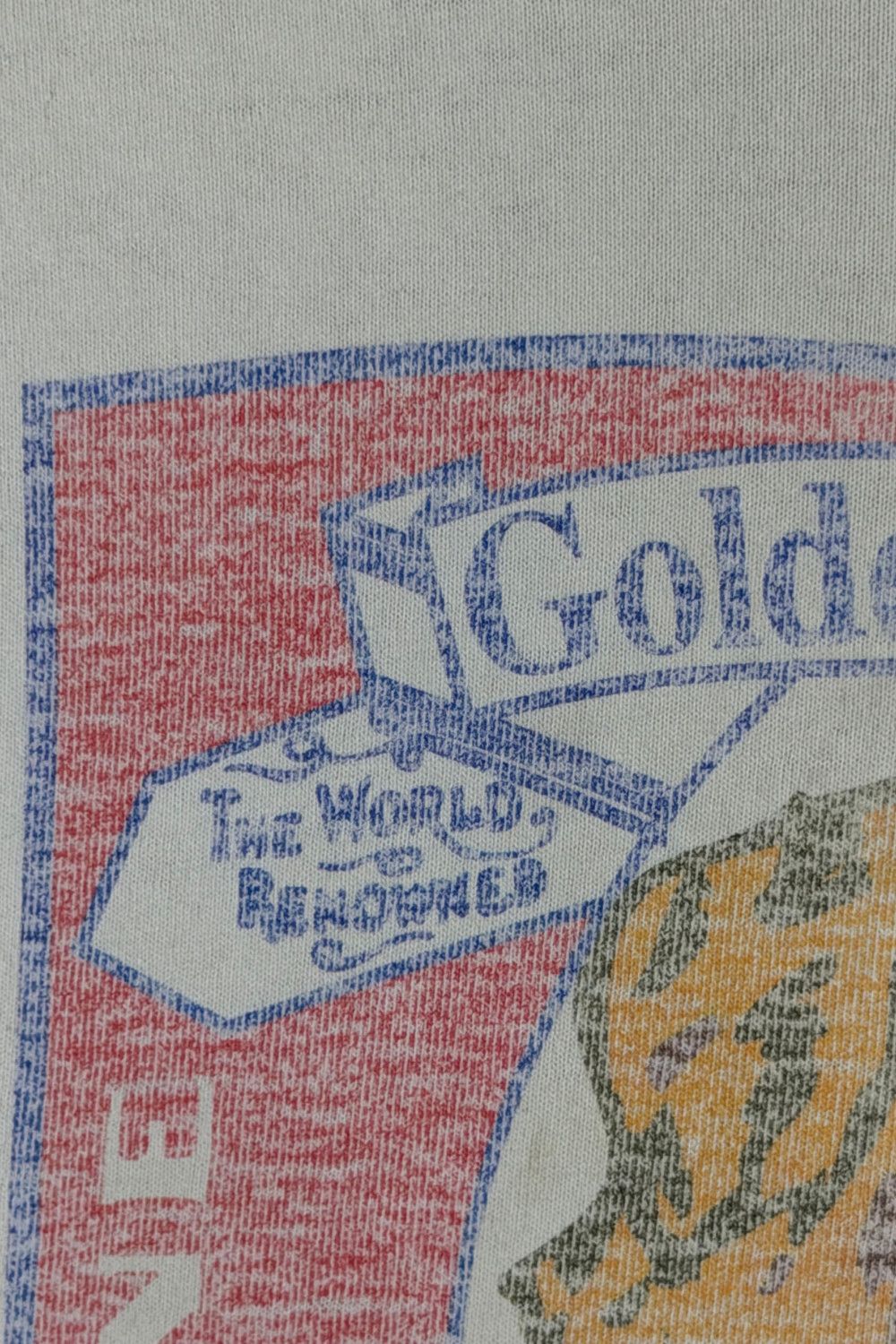 Fruit Of The Loom Vintage 90s Golden Retriever “King Of Dogs” Tee Size US XL / EU 56 / 4 - 12 Thumbnail