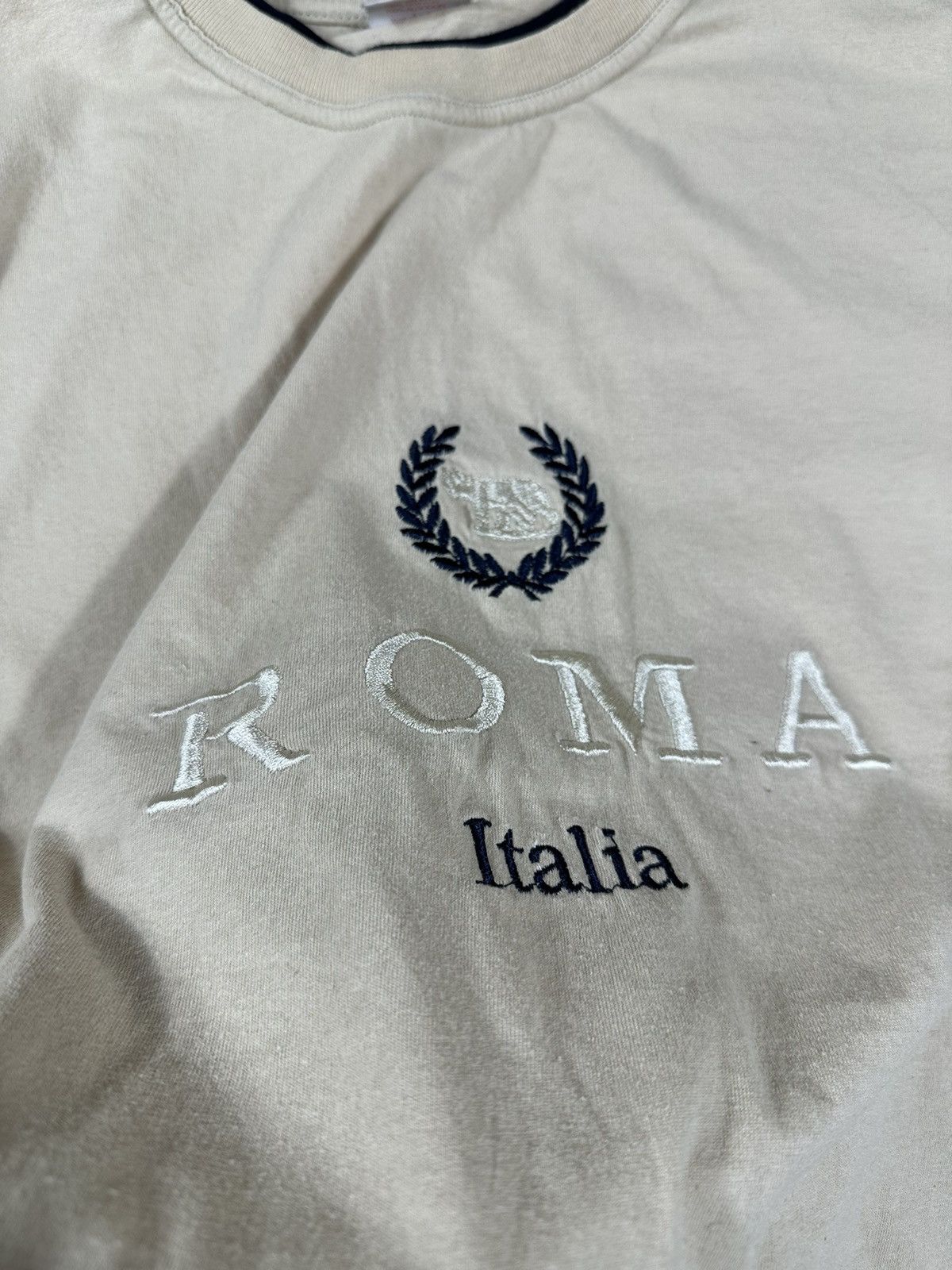 Band Tees Vintage Roma Italy Italia Logo Cream Tee Size US M / EU 48-50 / 2 - 3 Thumbnail