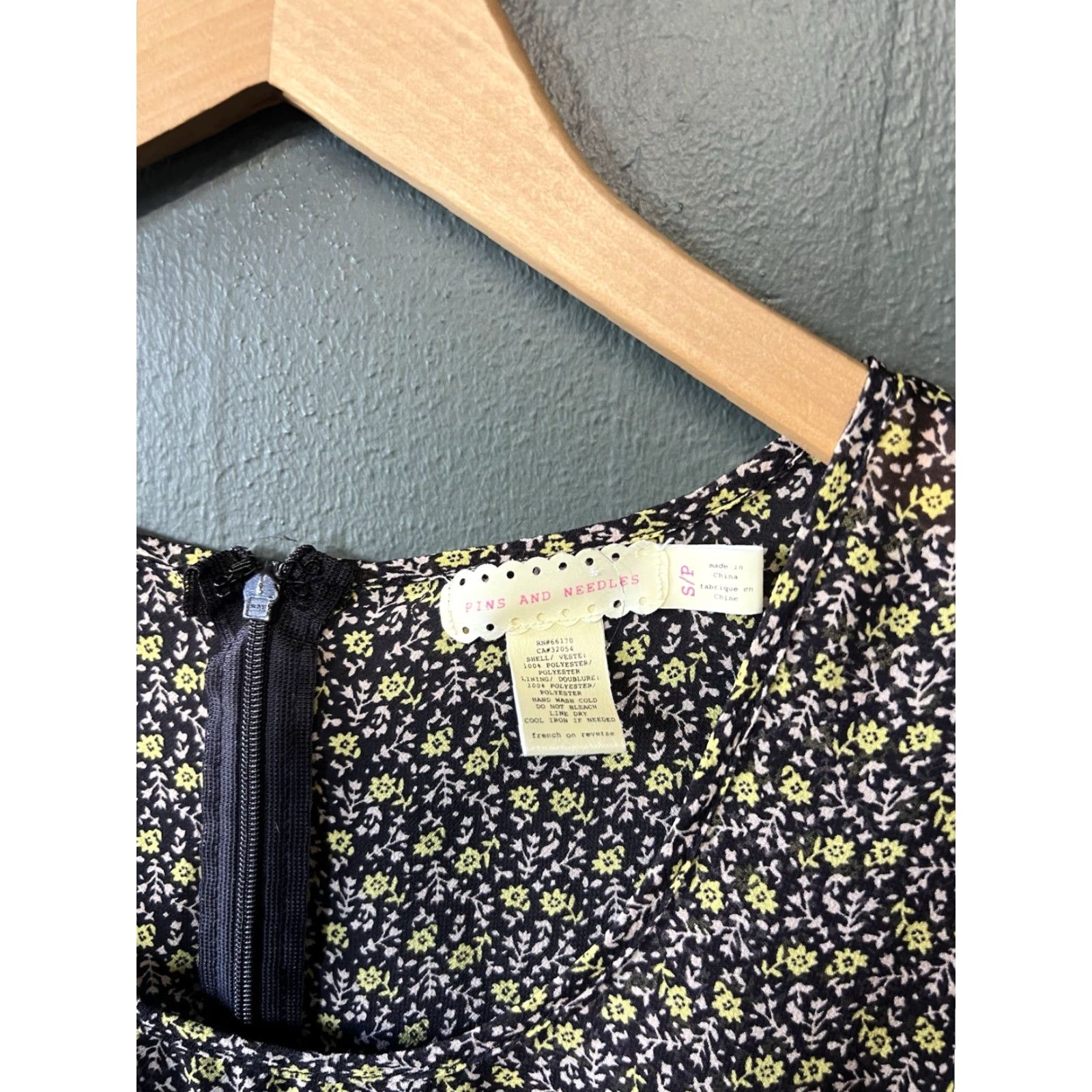 Vintage Pins & Needles by Anthropologie Womens Floral Pattern Sheer Slip Dress Sz Small S Black Midi Dress Womens Slips, 30" Length Size S / US 4 / IT 40 - 3 Thumbnail