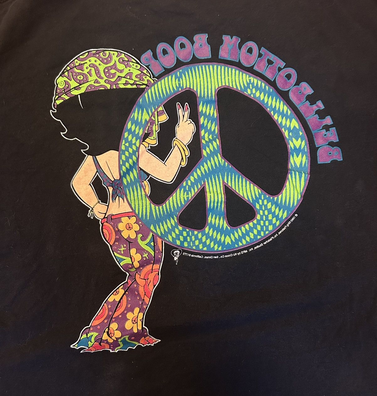 Vintage Vtg 1993 Betty Boop Bellbottom Boop Peace Sign T-Shirt XL Size US XL / EU 56 / 4 - 6 Thumbnail