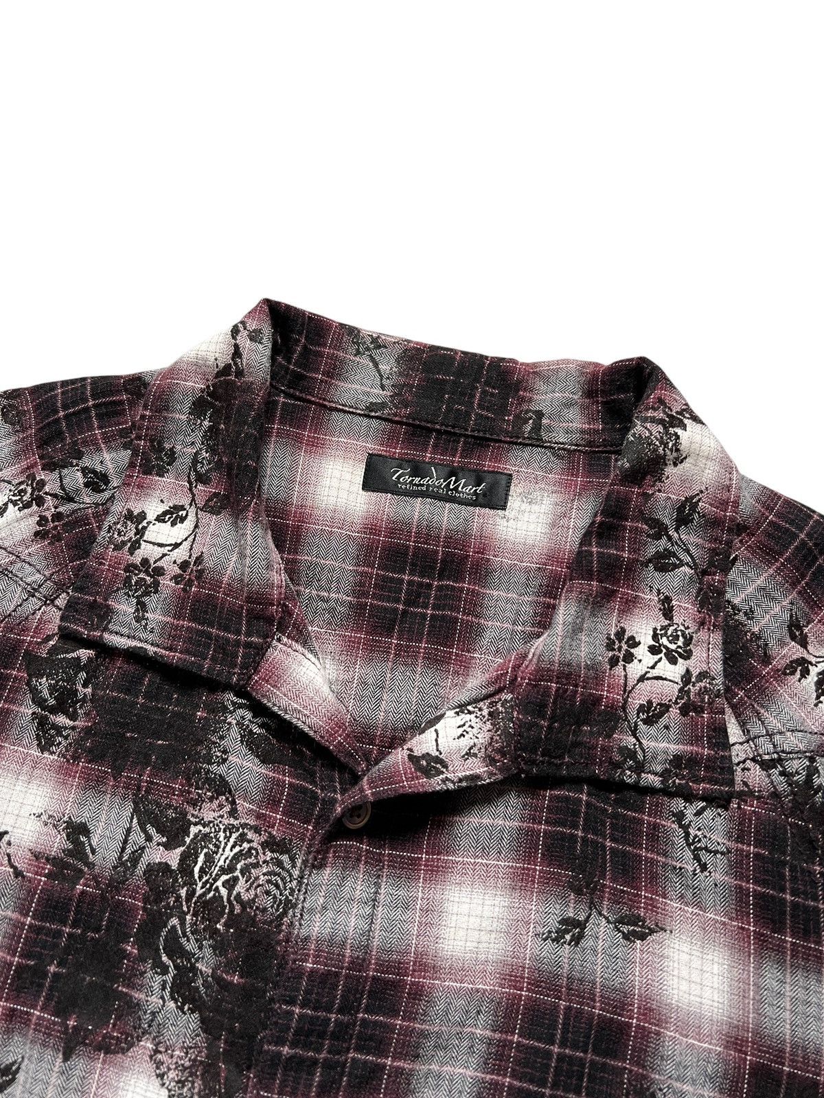 Tornado Mart Tornado Mart Black Rose Print Western Button Up Shirt Size US S / EU 44-46 / 1 - 3 Thumbnail