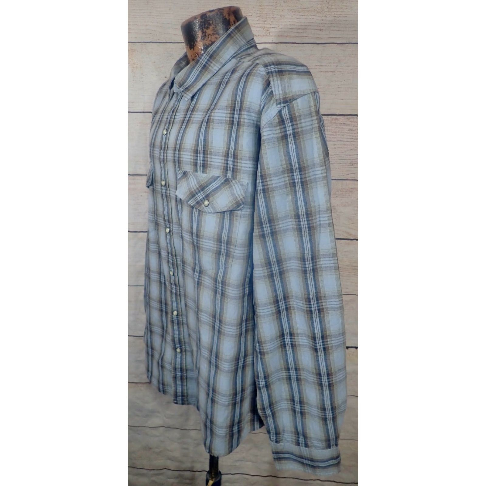 Eddie Bauer VINTAGE Eddie Bauer Men's Long Sleeve Western Plaid Shirt Size Large Cotton Flannel Pearl Snaps 90s Theme Mens Size US L / EU 52-54 / 3 - 2 Thumbnail