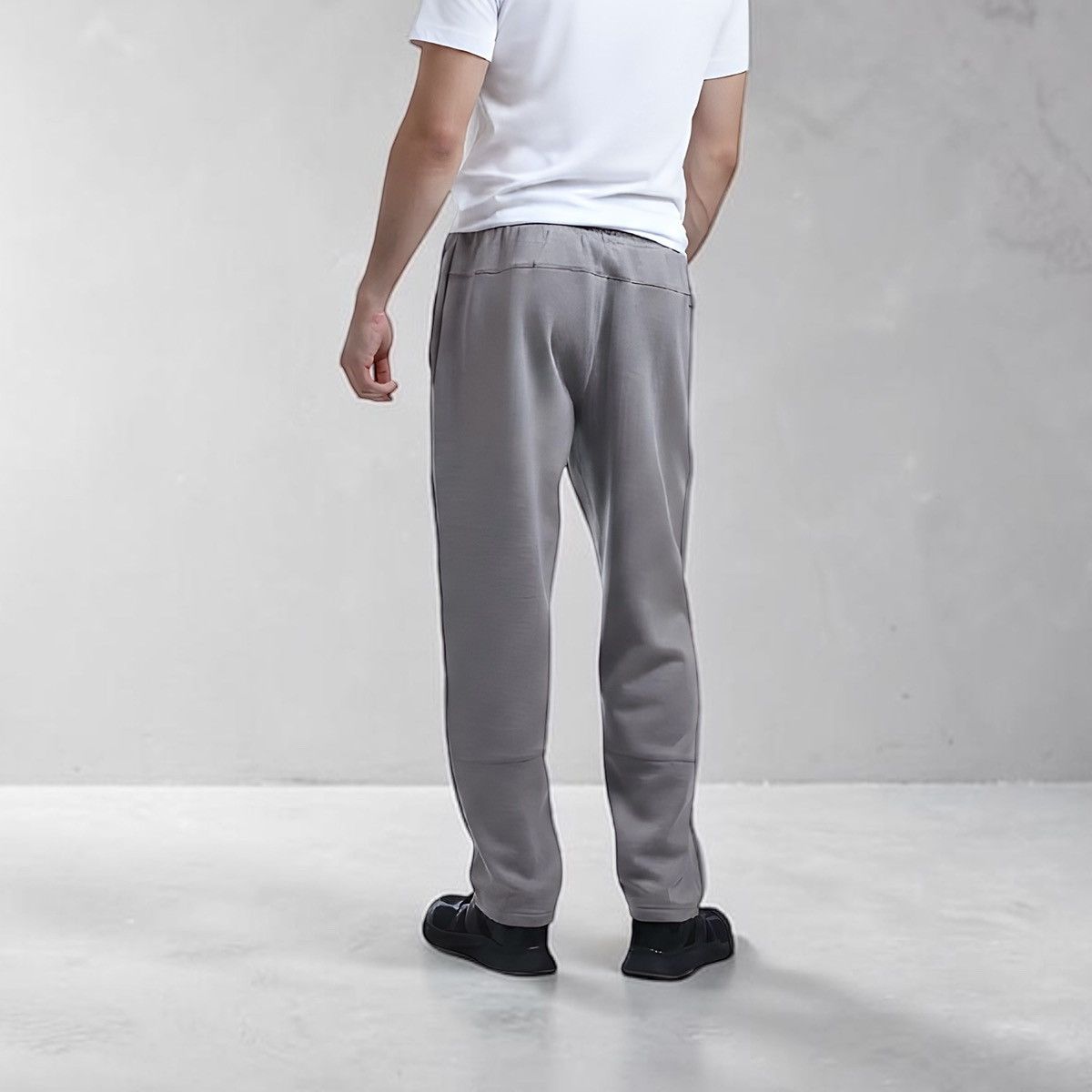 Spyder Spyder Men’s Heavyweight Perforated Fleece Pants Sz L Size US 34 / EU 50 - 2 Thumbnail