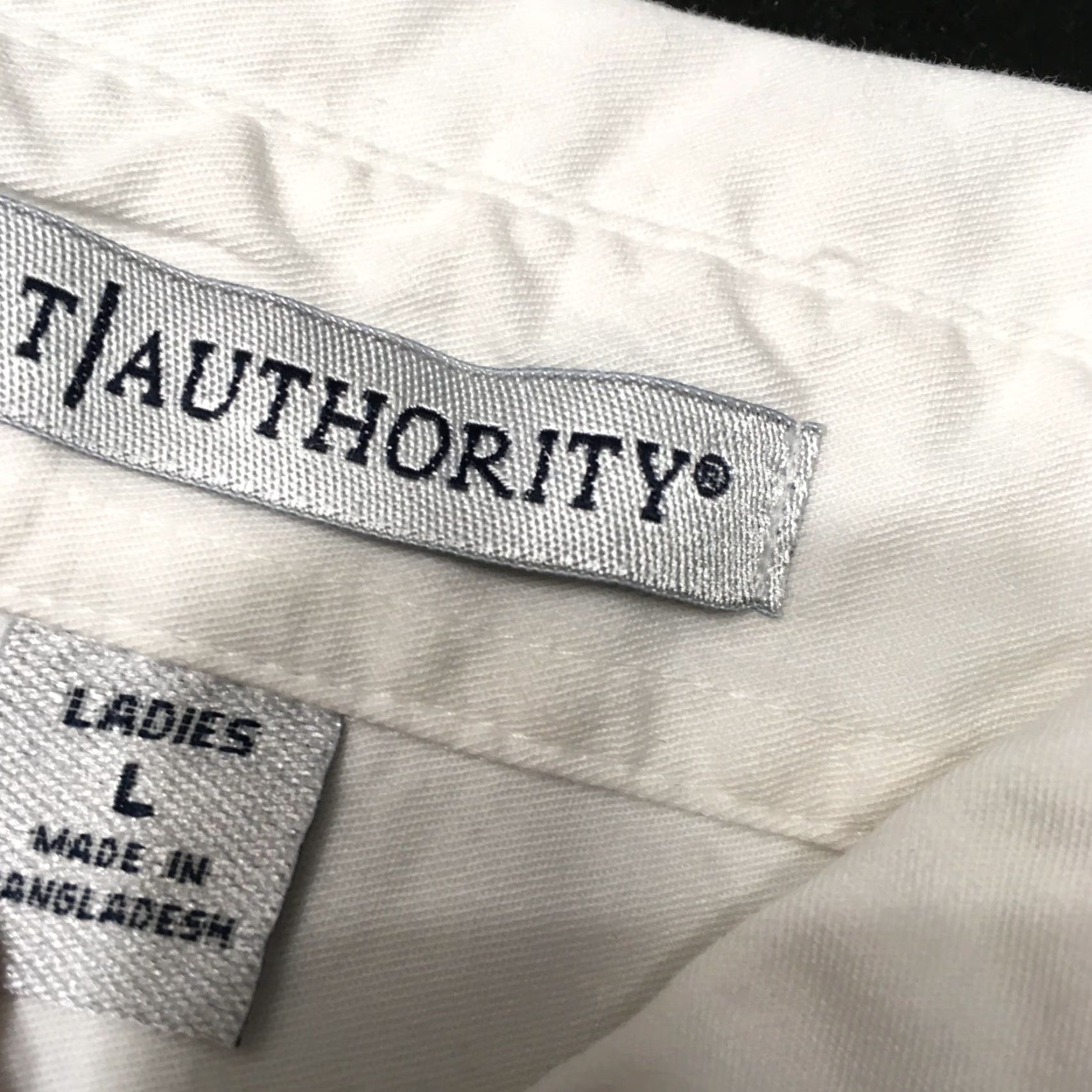 Port Authority Port Authority Dress Shirt Womens Long Sleeve Button-Down White Cotton Regular L Size Size L / US 10 / IT 46 - 3 Thumbnail