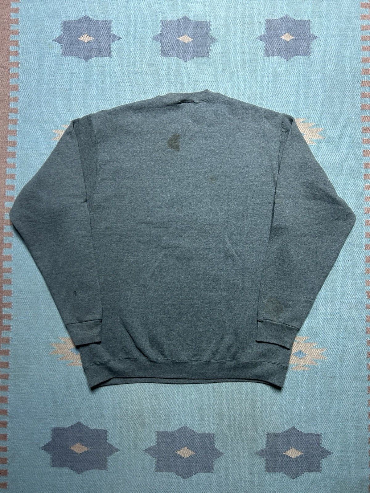Vintage Vtg crewneck sweatshirt Wilson blank dark gray distressed XL Size US XL / EU 56 / 4 - 3 Thumbnail