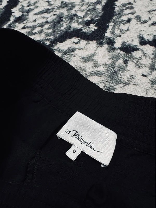 3.1 Phillip Lim 3.1 Phillip Lim Pants Black Small Size 26" / US 2 / IT 38 - 3 Thumbnail